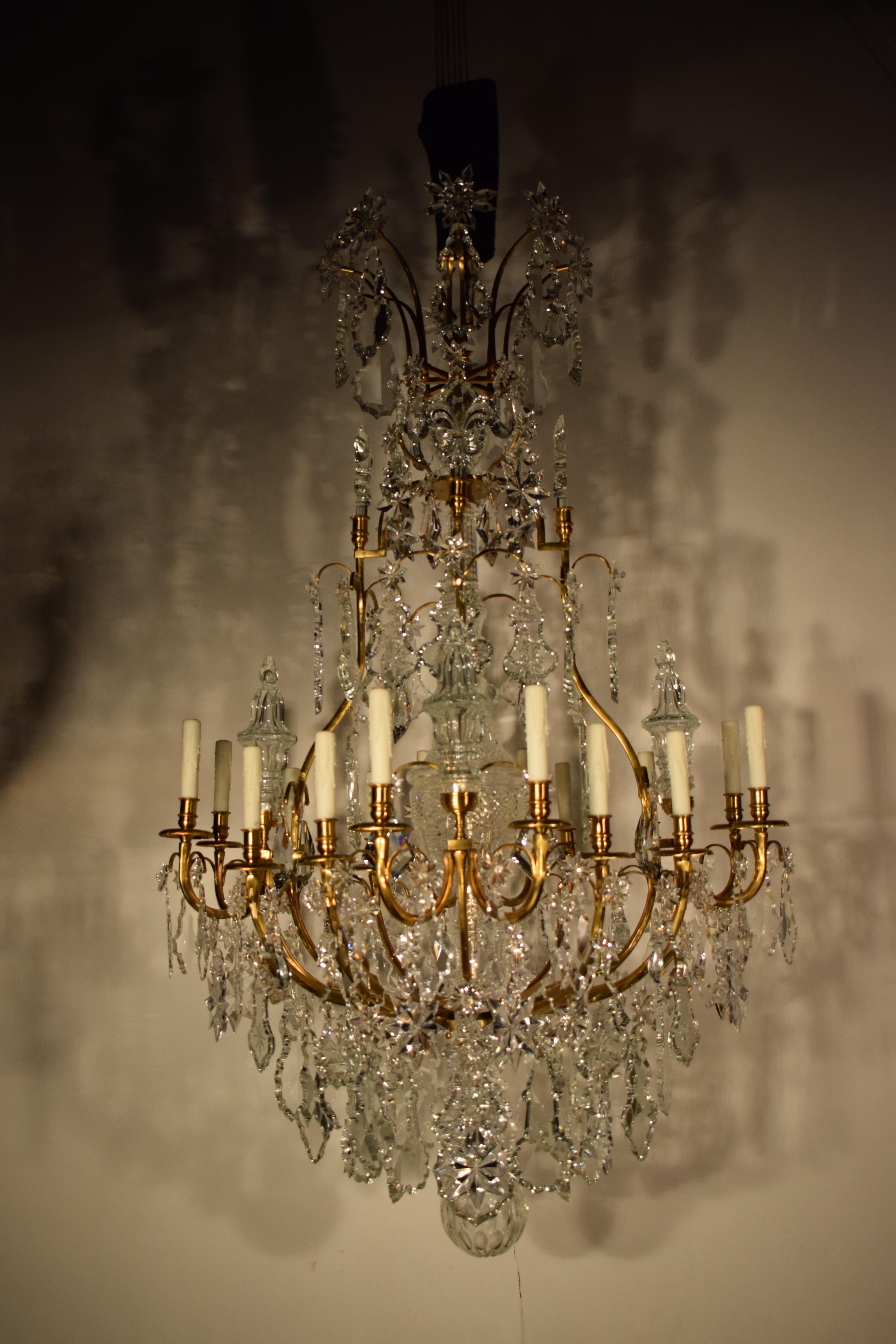 Very Fine Gilt Bronze & Crystal Chandelier by Baccarat For Sale 13