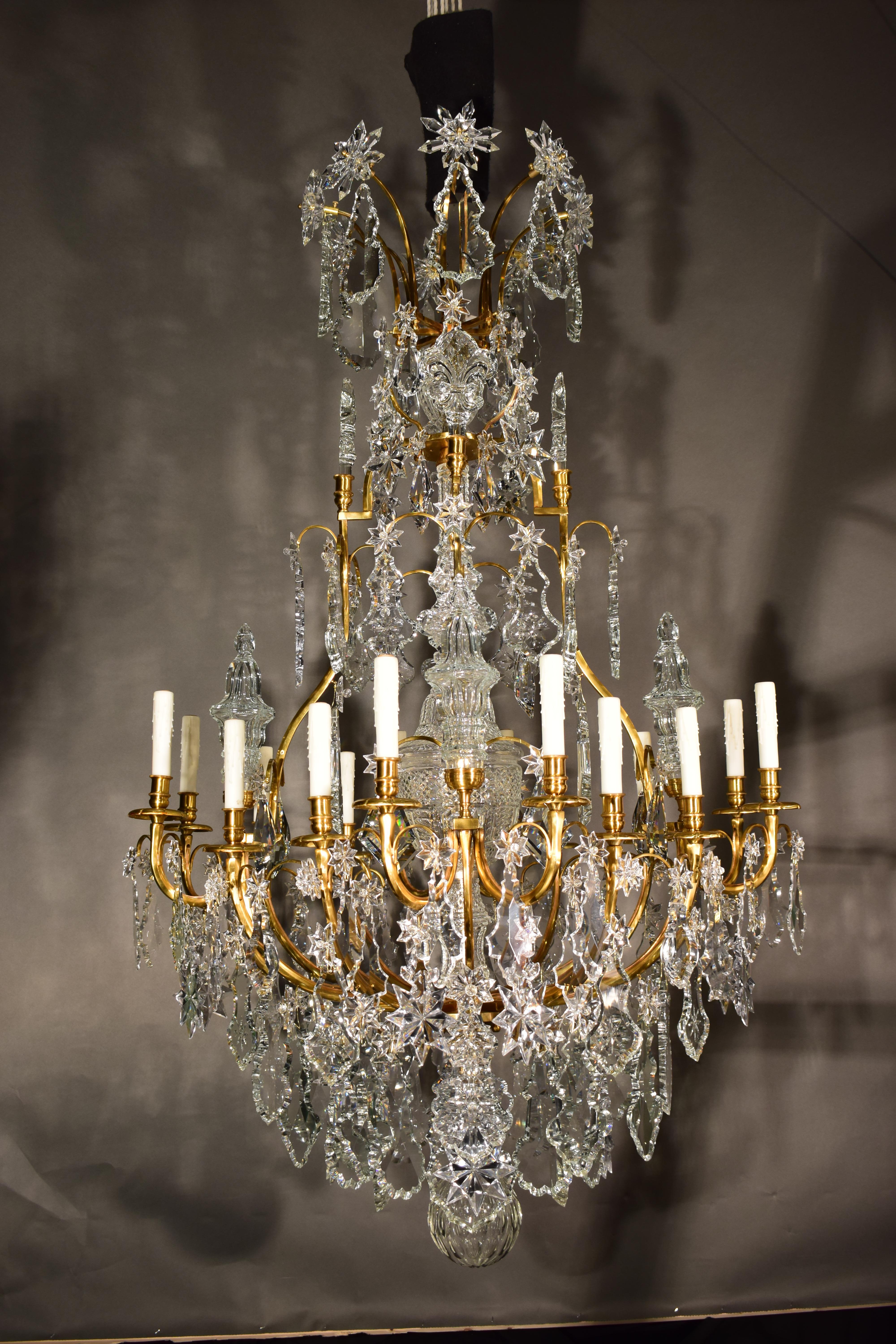 Very Fine Gilt Bronze & Crystal Chandelier by Baccarat For Sale 3