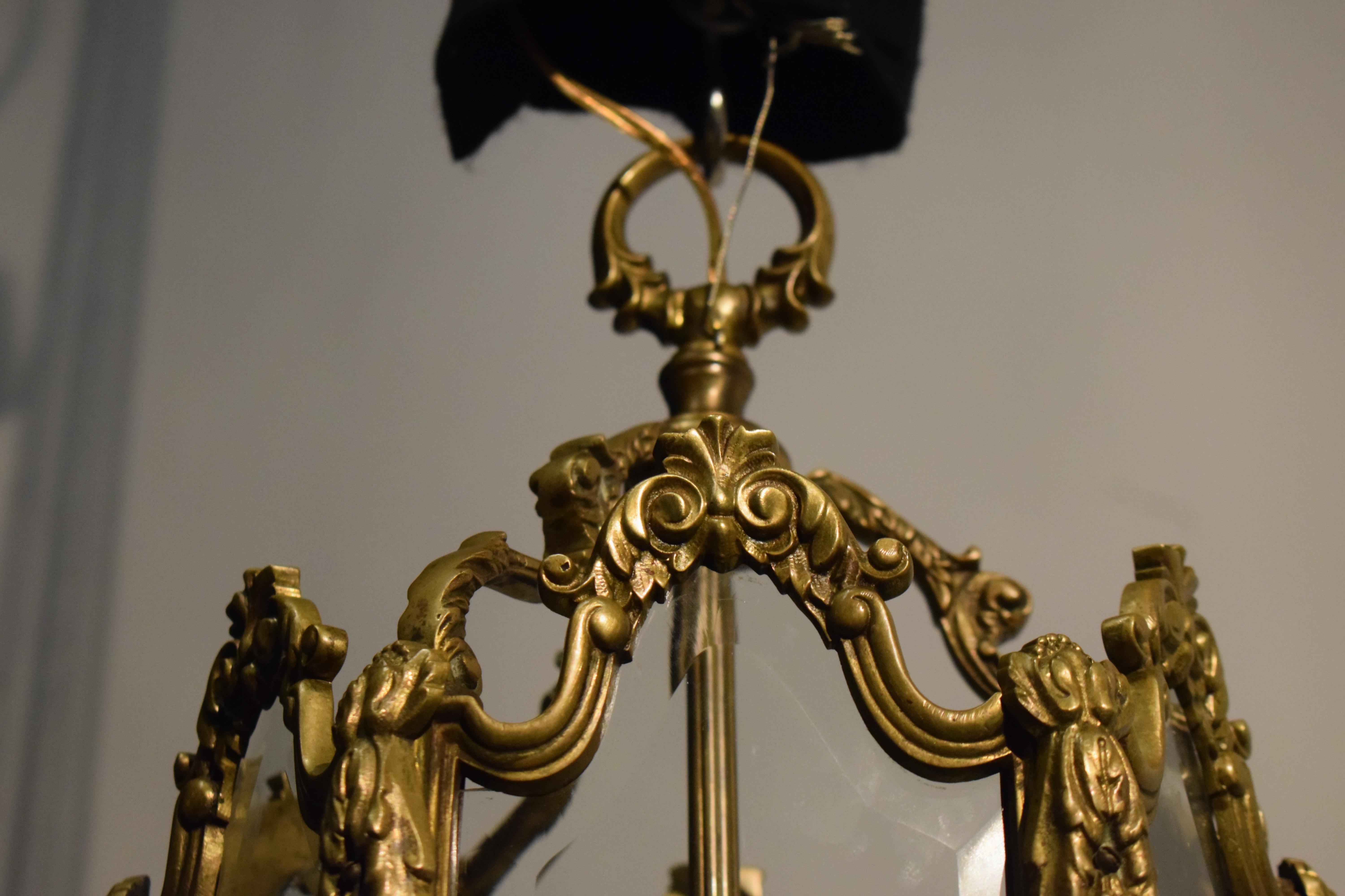 Louis XVI Very Fine Gilt Bronze & Crystal Lantern For Sale
