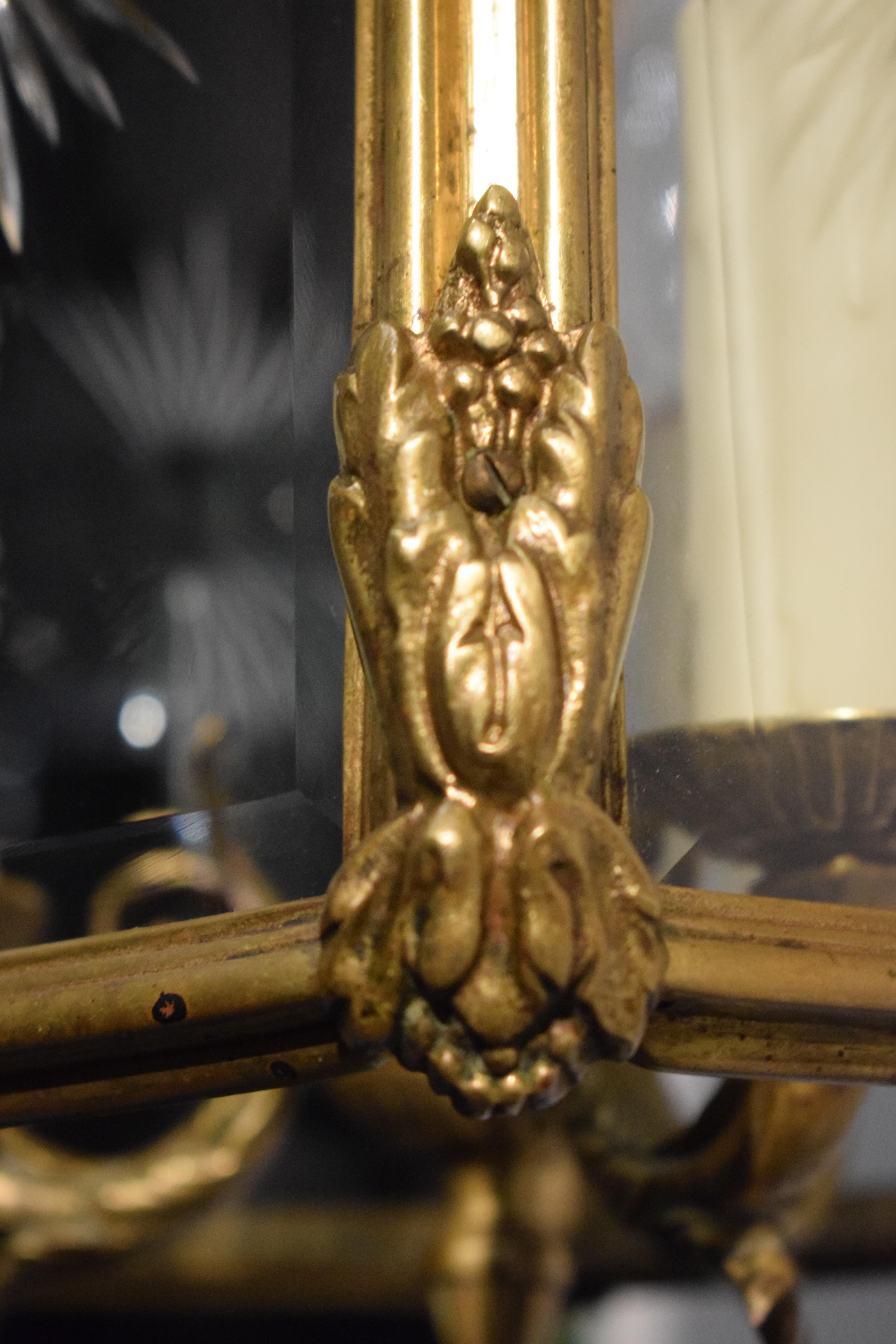 Very Fine Gilt Bronze & Crystal Lantern In Good Condition For Sale In Atlanta, GA