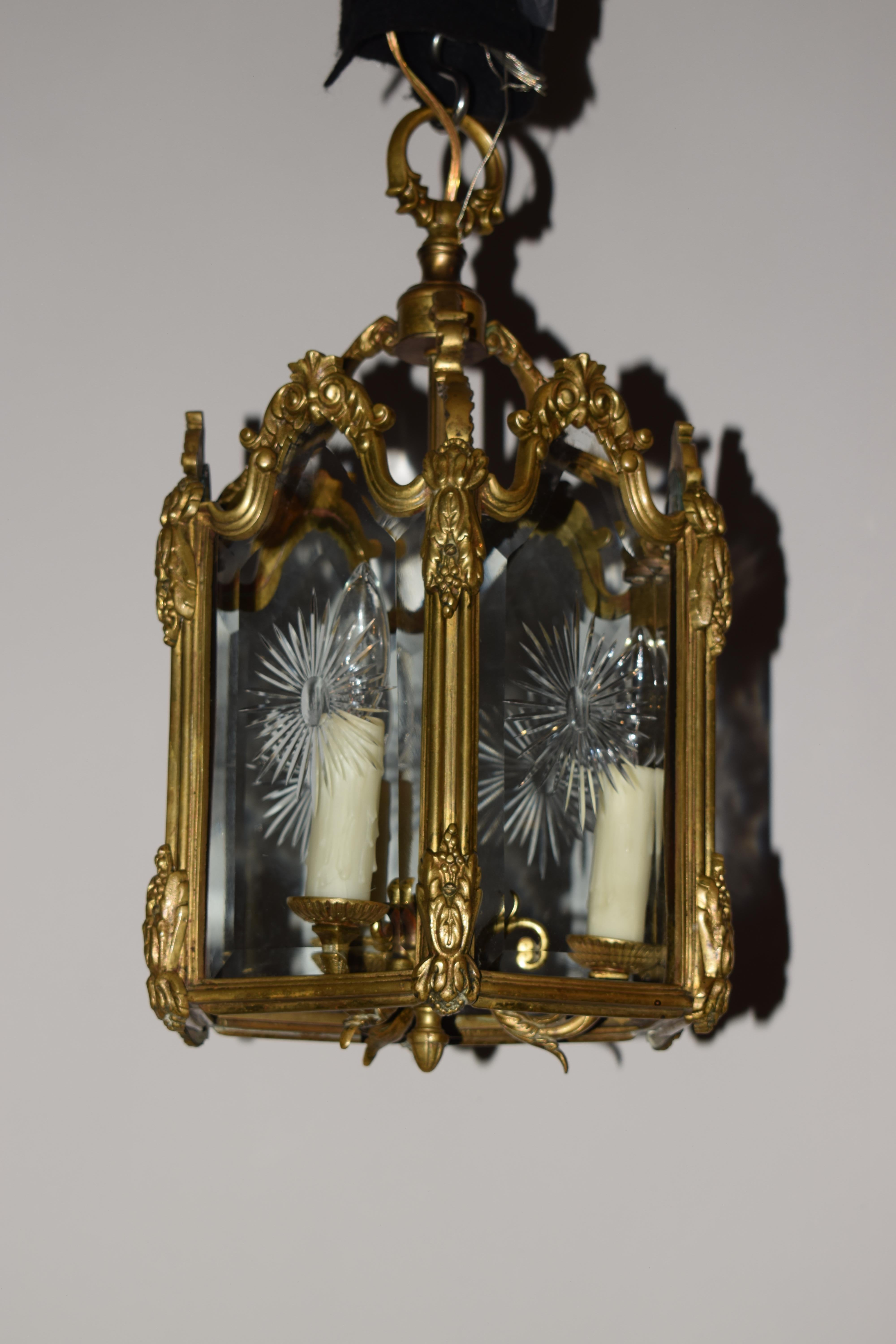 Very Fine Gilt Bronze & Crystal Lantern For Sale 2