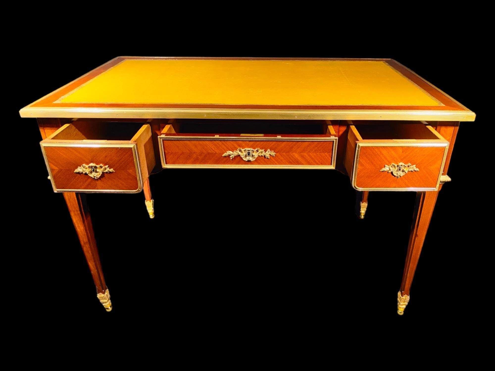 Very Fine Gilt Bronze Mounted Tulipwood and Amaranth Desk by L. Cueunieres For Sale 7