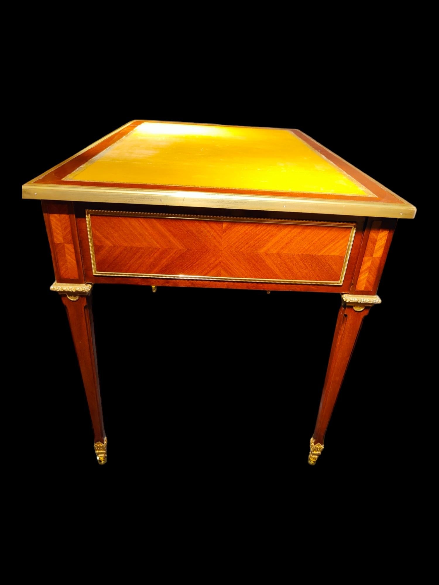 Very Fine Gilt Bronze Mounted Tulipwood and Amaranth Desk by L. Cueunieres For Sale 8
