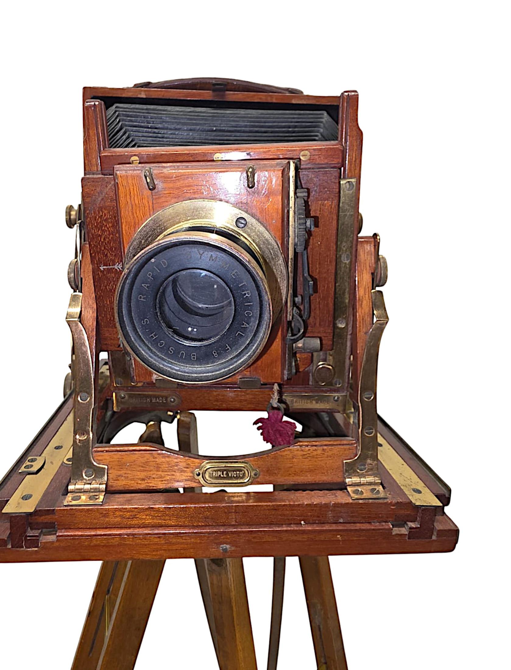 Très bel appareil photo à demi-plaque sur trépied en Oak par Benetfink & Co. Londres en vente 3