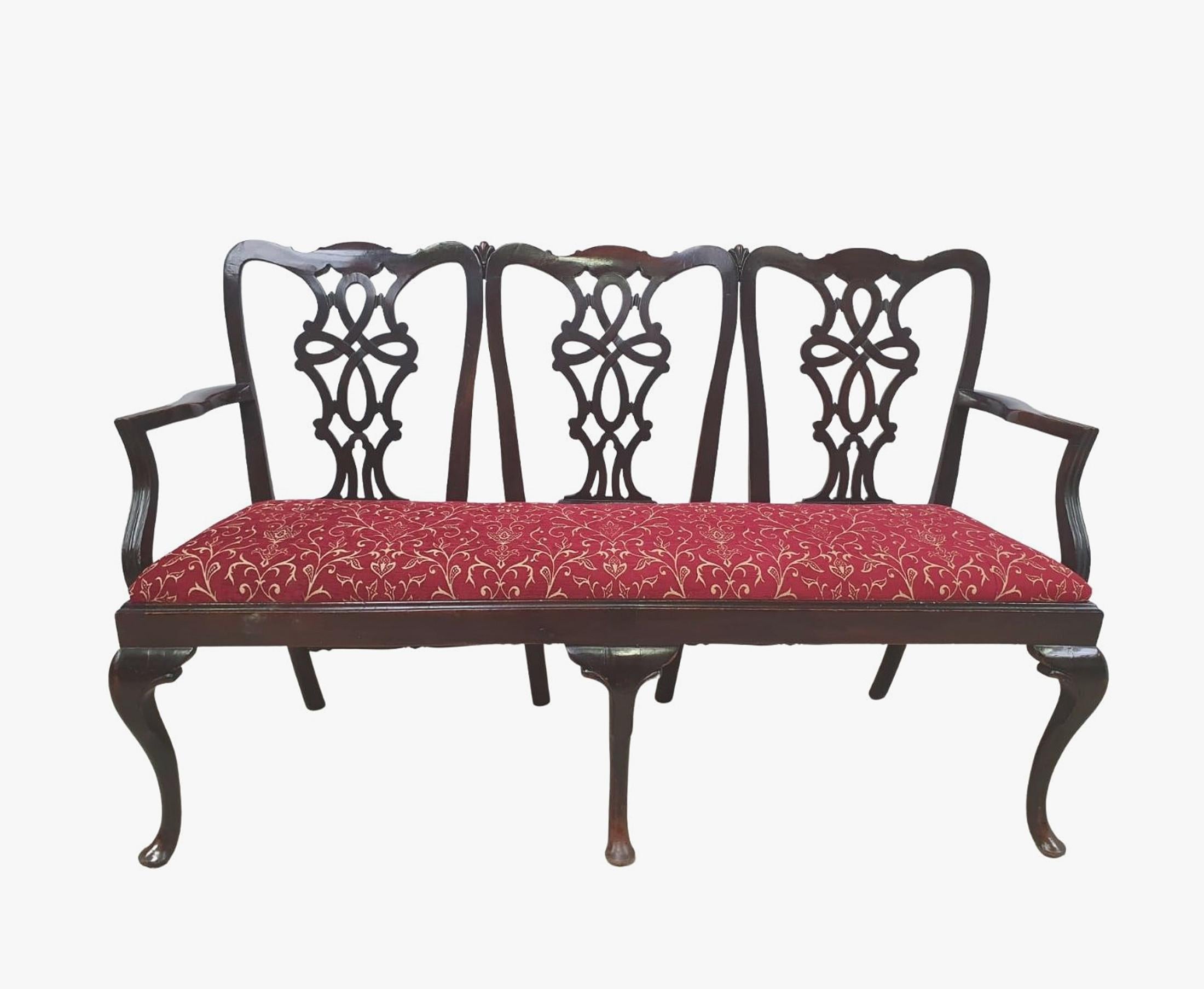 XIXe siècle Très belle banquette d'entrée irlandaise du 19ème siècle en acajou en vente