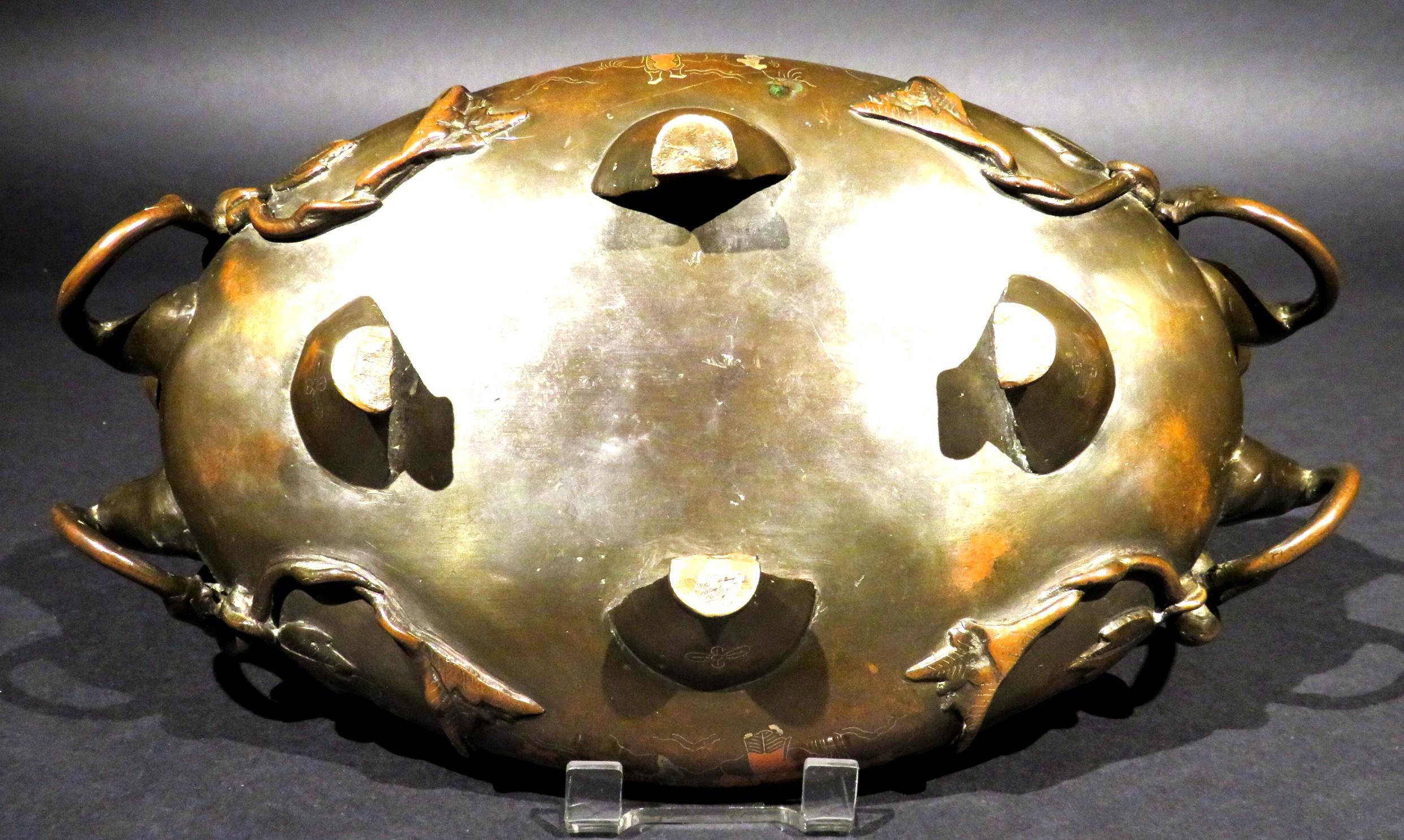 A Very Fine Japanese Mixed Metal Bronze Censer on Stand, Taisho Period For Sale 7