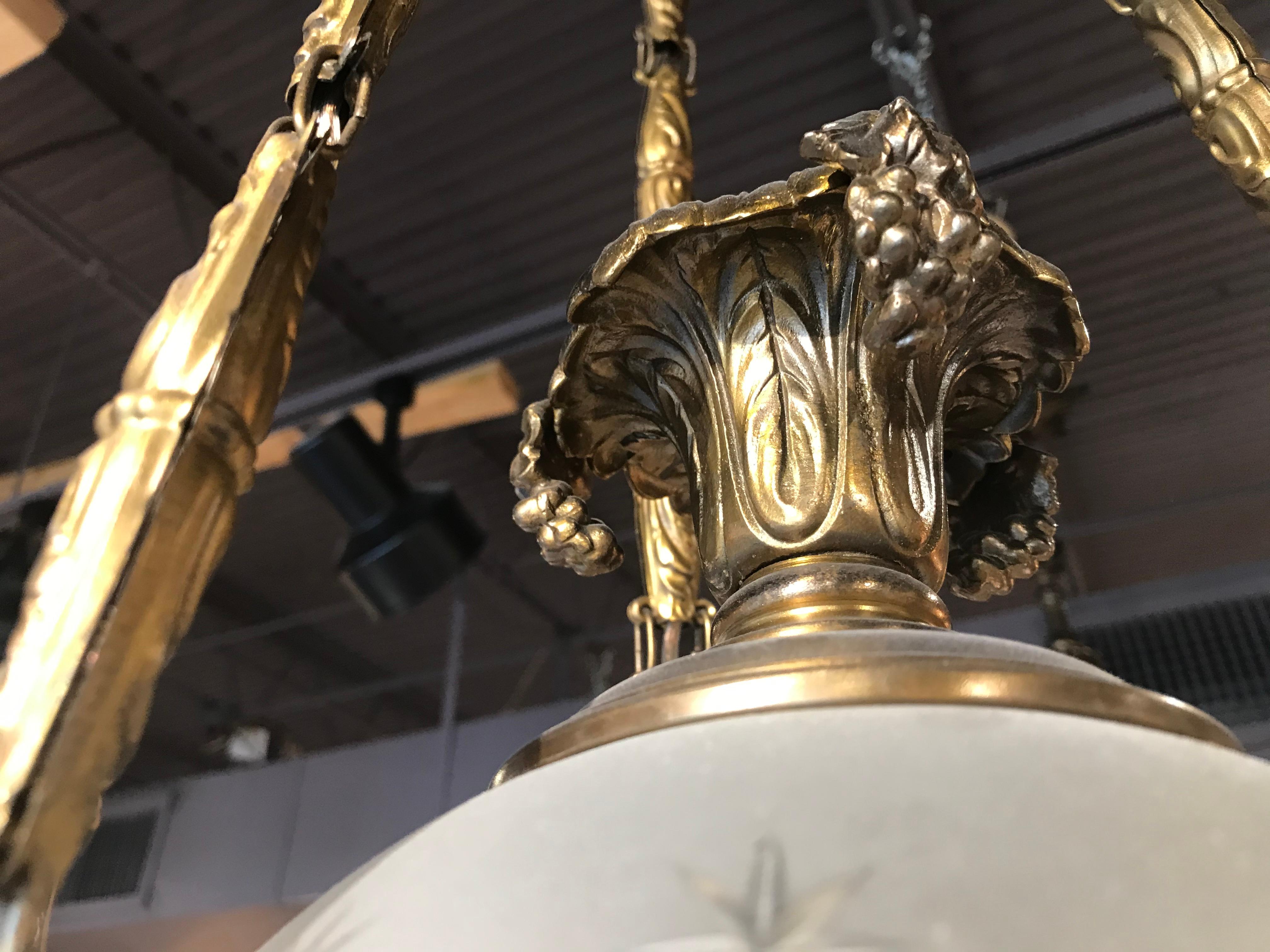 Gilt Very Fine Neoclassical Chandelier For Sale