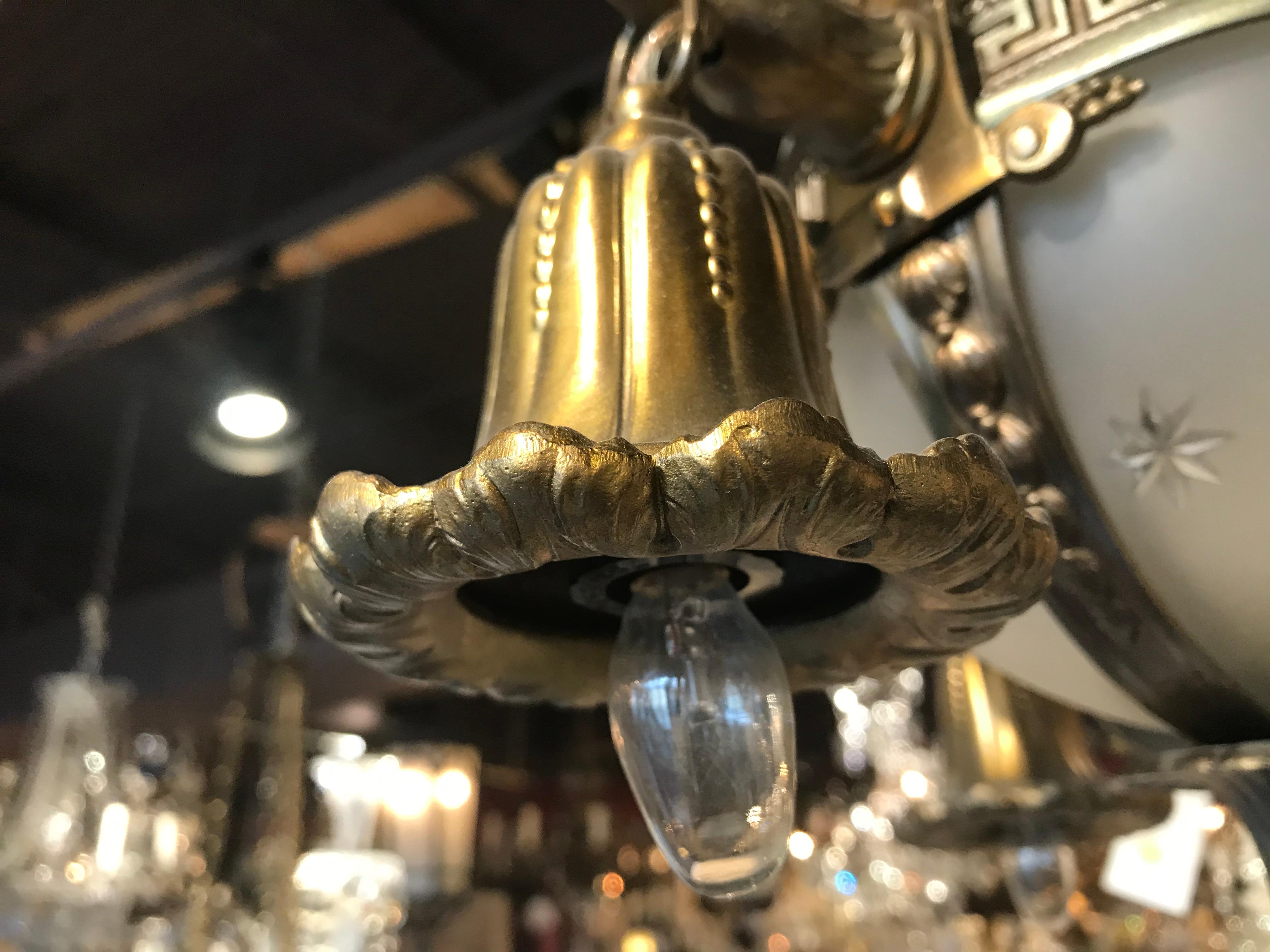 Début du 20ème siècle Très beau lustre néoclassique en vente