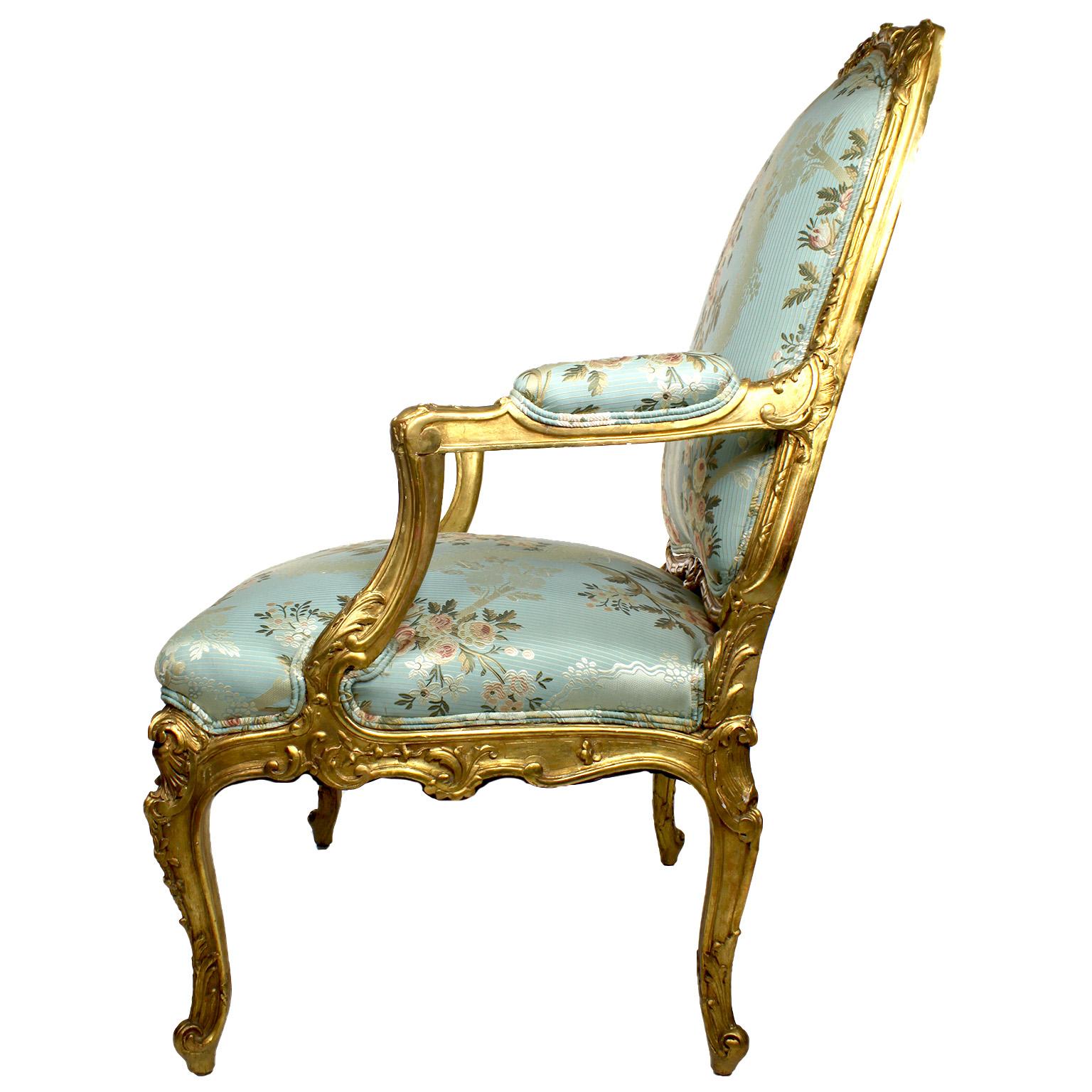Very Fine Pair of French 19th Century Louis XV Style Giltwood Carved Armchairs In Good Condition In Los Angeles, CA