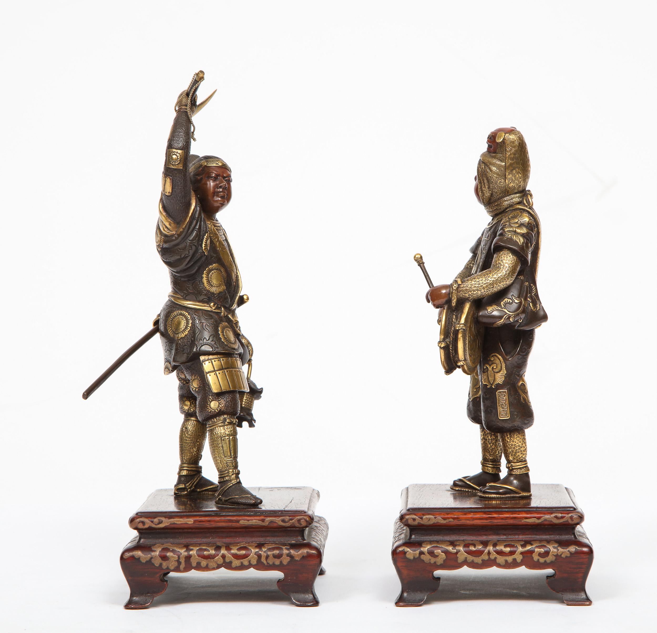 Very Fine Pair of Japanese Bronze Figures by Miyao Eisuke, Meiji Period In Good Condition In Queens, NY