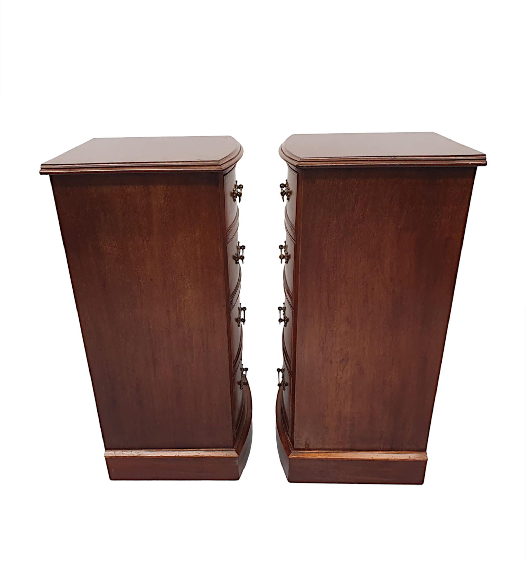 A Very Fine Pair of Large 19th Century Bow Fronted Bedside Chests For Sale 1