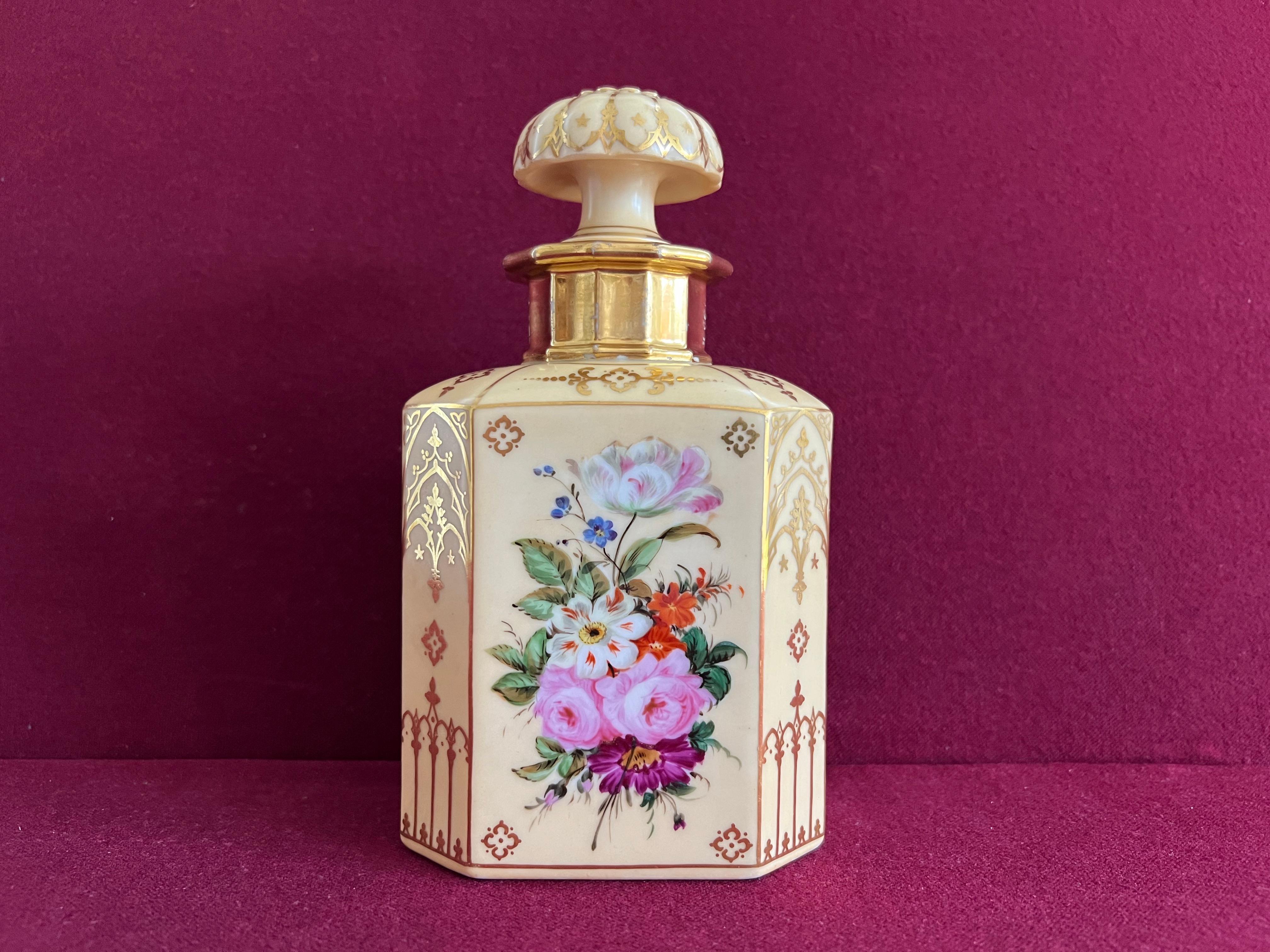 French Very Fine Paris Porcelain Scent Bottle C.1840