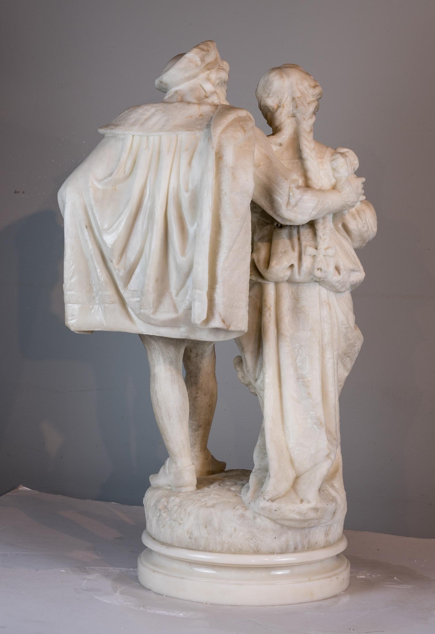 italien Sculpture d'amoureux en marbre blanc attribuée à Romanelli en vente