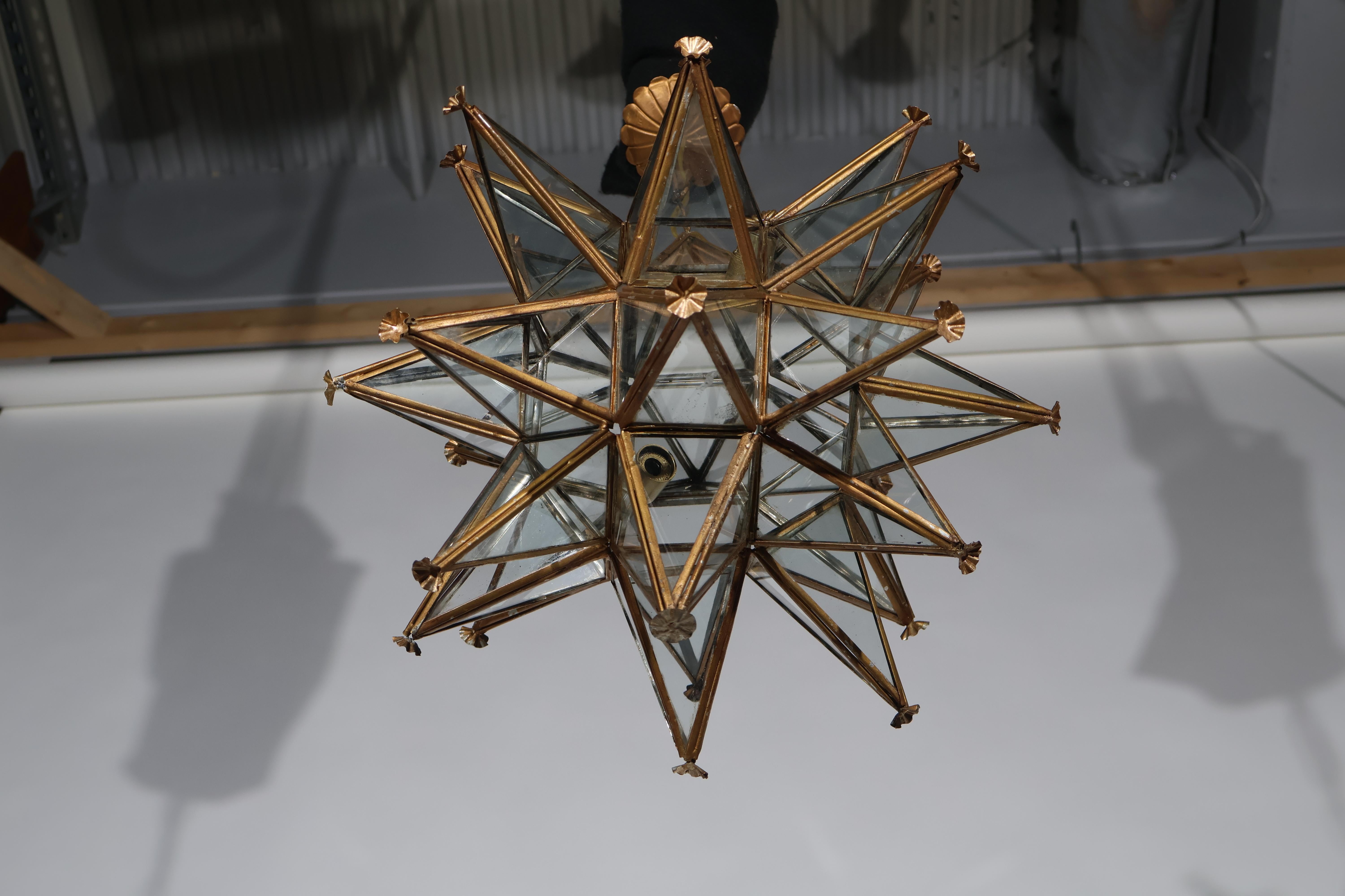 Début du 20ème siècle Très beau pendentif en forme d'étoile en vente