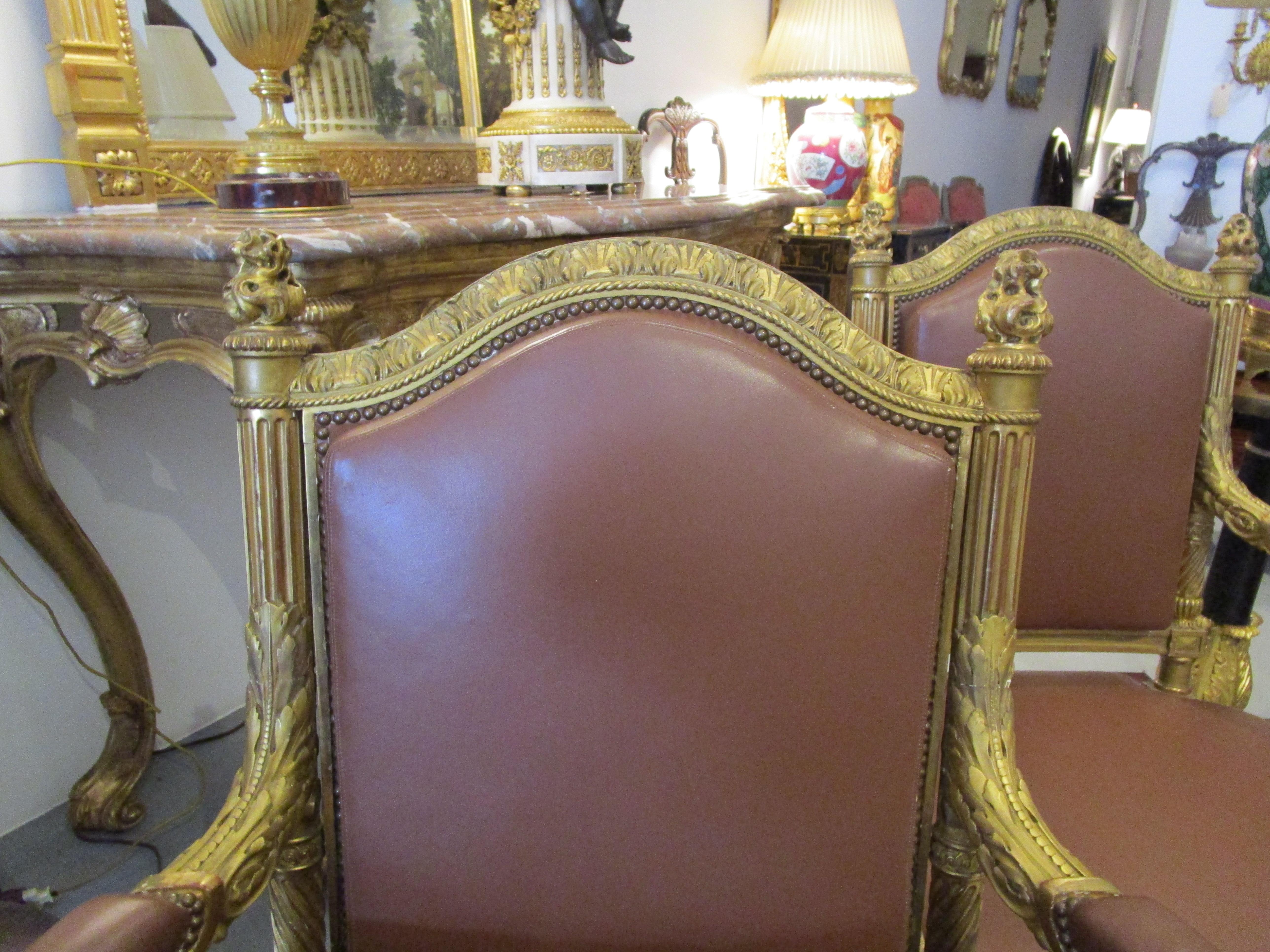 Very Fine Suite of 19th Century Louis XVI Giltwood Carved Armchairs and Settee For Sale 4