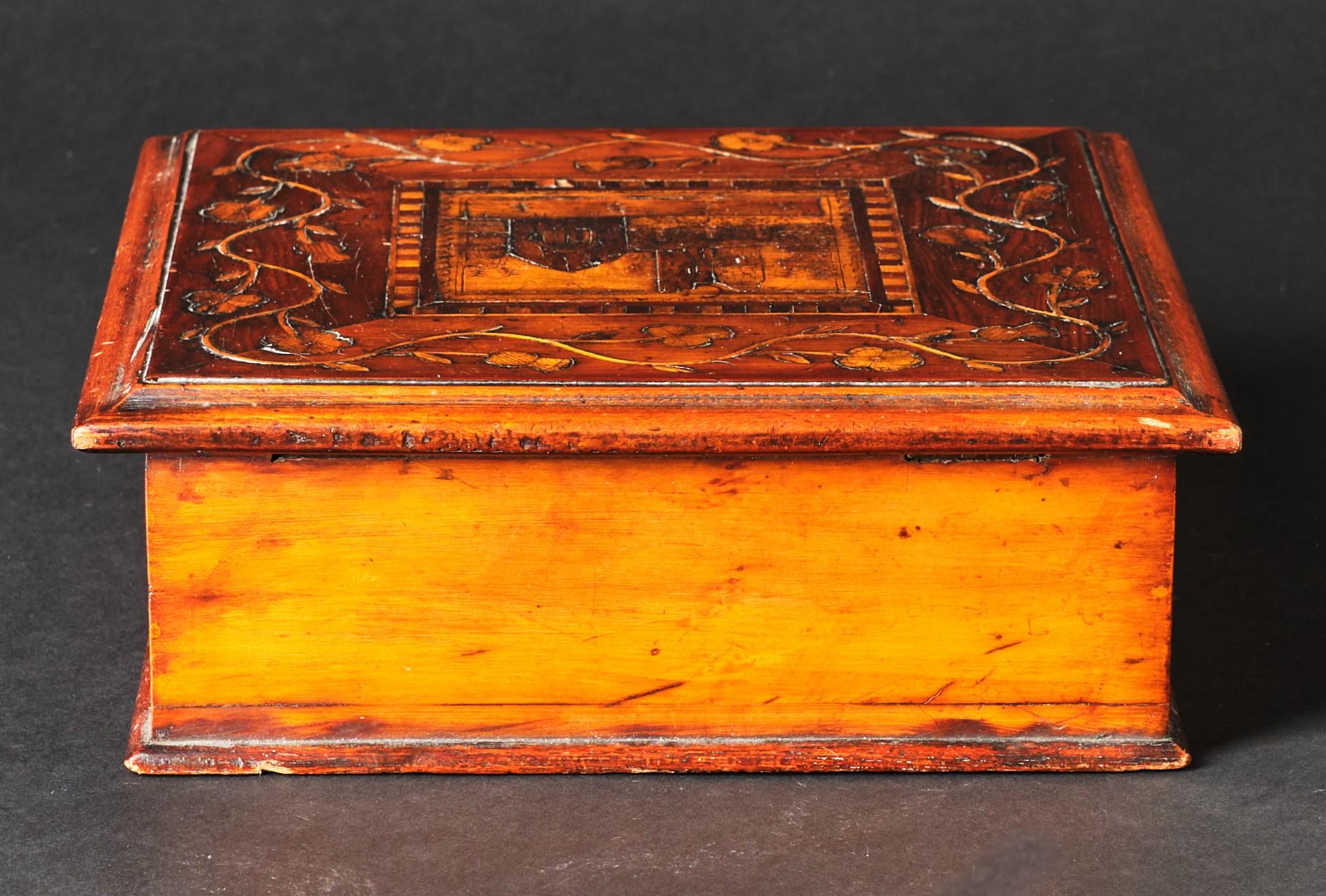 Other A Very Good 19th Century Killarney Ware Dresser Box, Ireland Circa 1870 For Sale