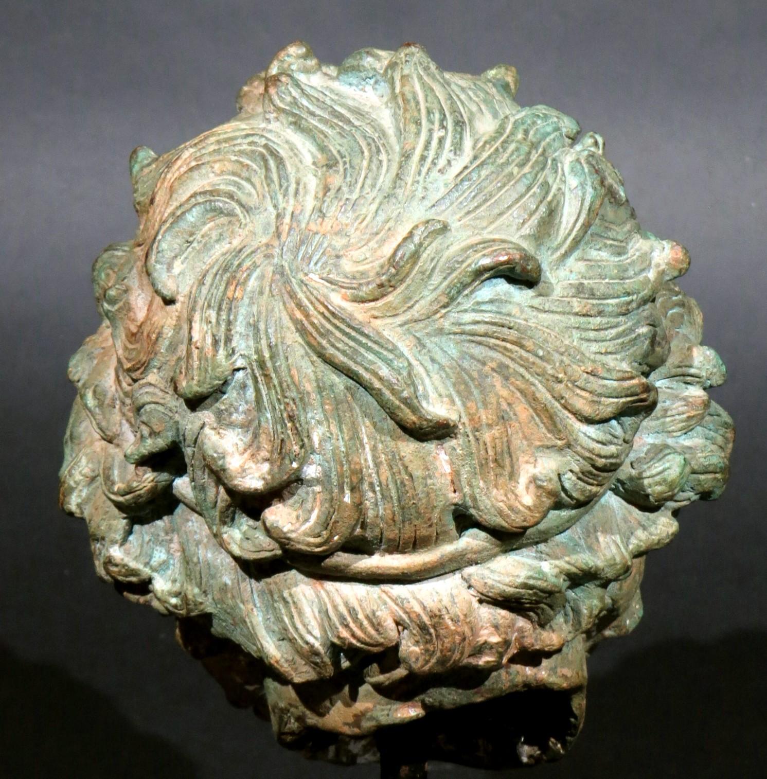 Muy buena cabeza de Zeus de bronce del s. XX según la antigüedad, probablemente continental Bronce en venta