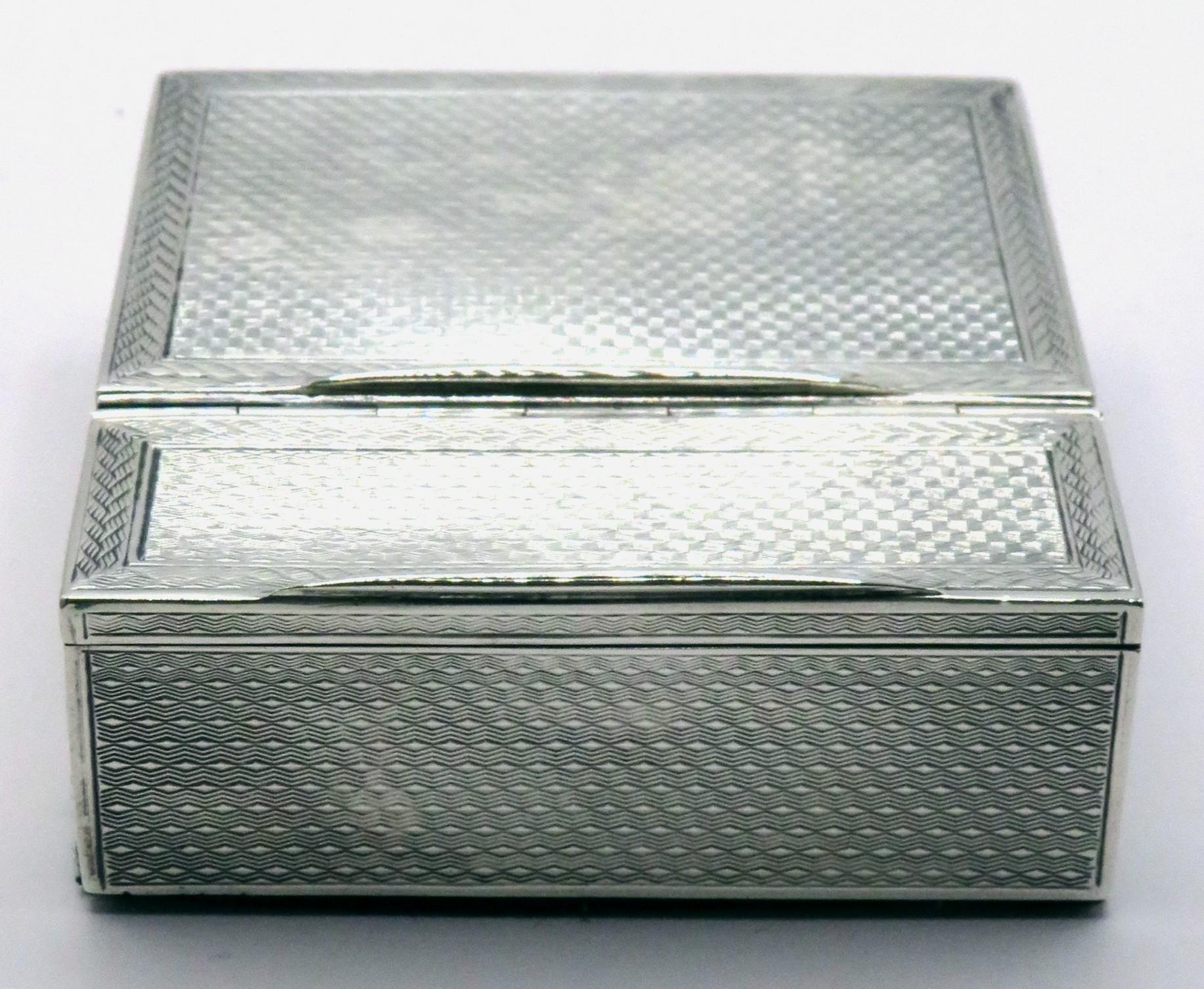 English A Very Good & Large Art Deco Sterling Silver Stamp Box, Hallmarked London 1913 For Sale