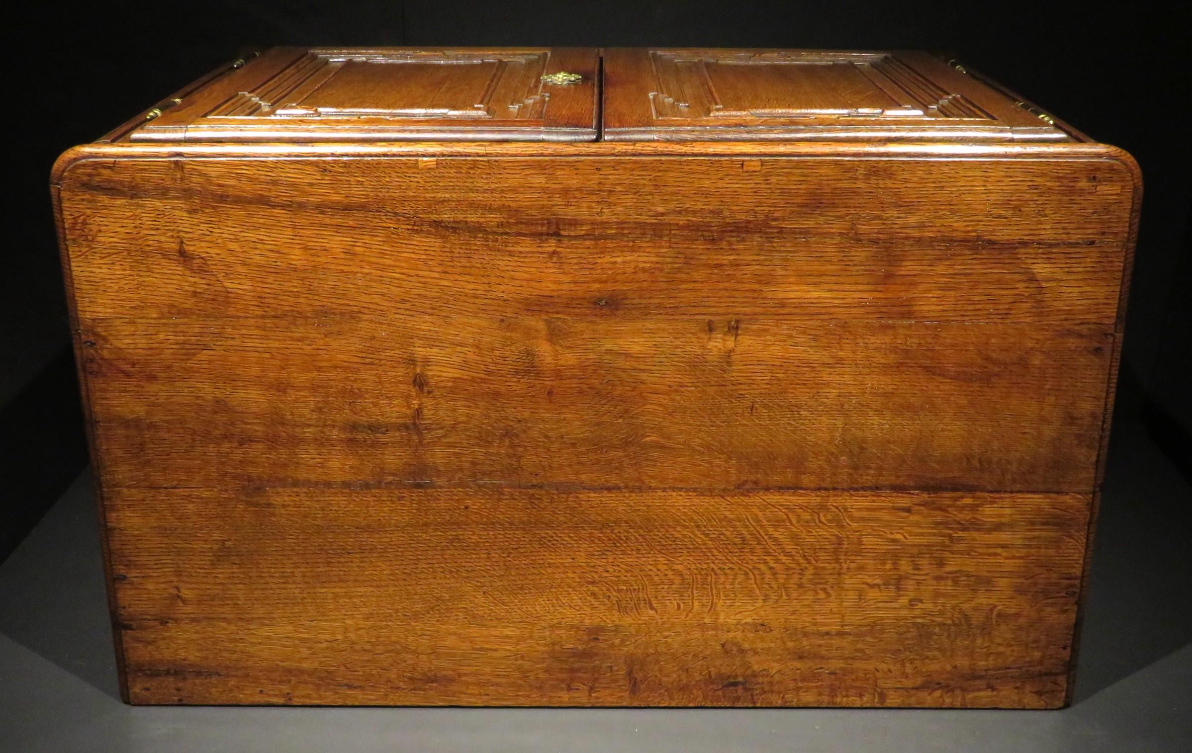 A Very Good Louis XV Period Panelled Buffet in Oak, France Circa 1740 For Sale 1