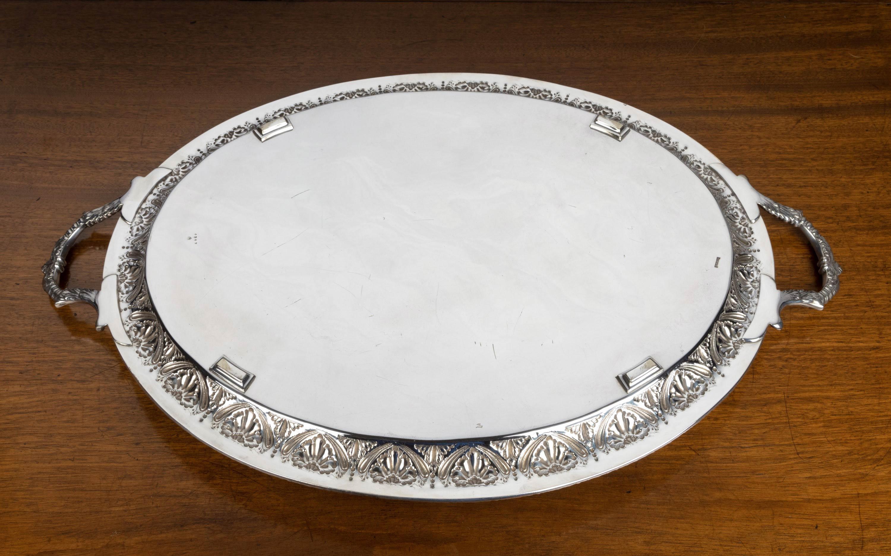 Very Good Quality Early 20th Century Oval Tray 1