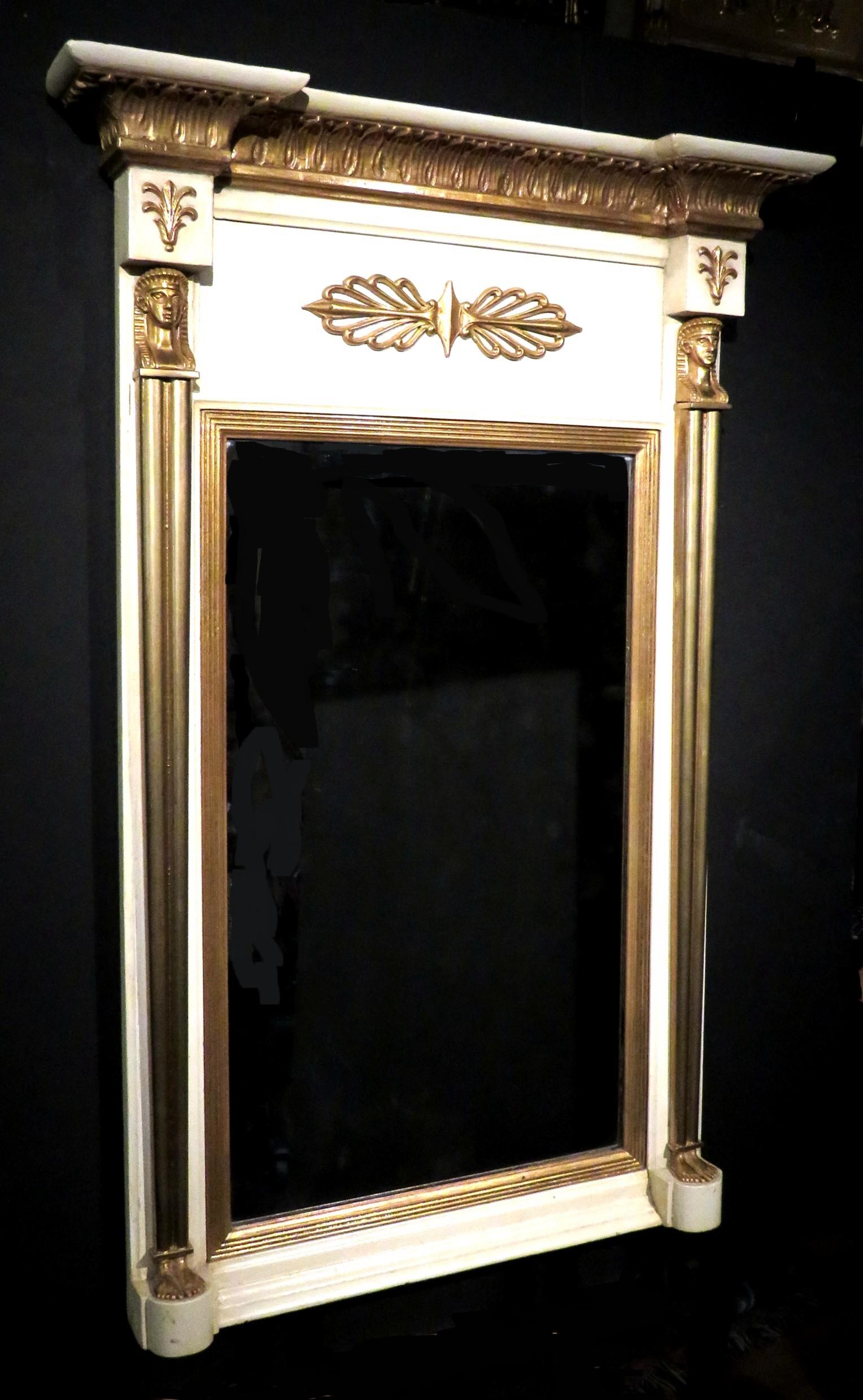 English A Very Good Regency Period Egyptian Revival Console Mirror, England Circa 1820  For Sale
