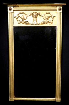 A Very Good Regency Period Giltwood Wall Mirror, England Circa 1825