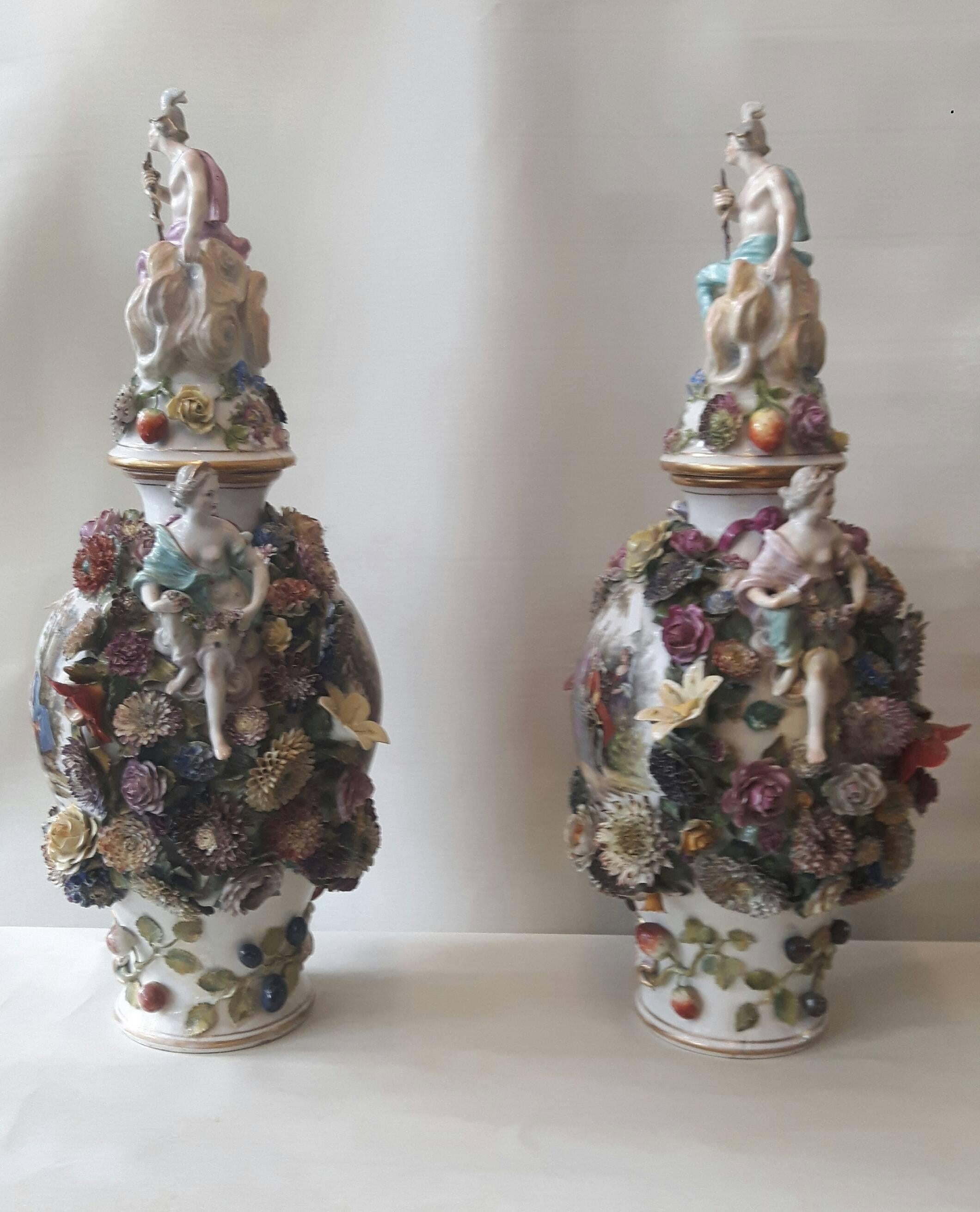 German Very Impressive Pair of 19th Century Dresden Vases For Sale