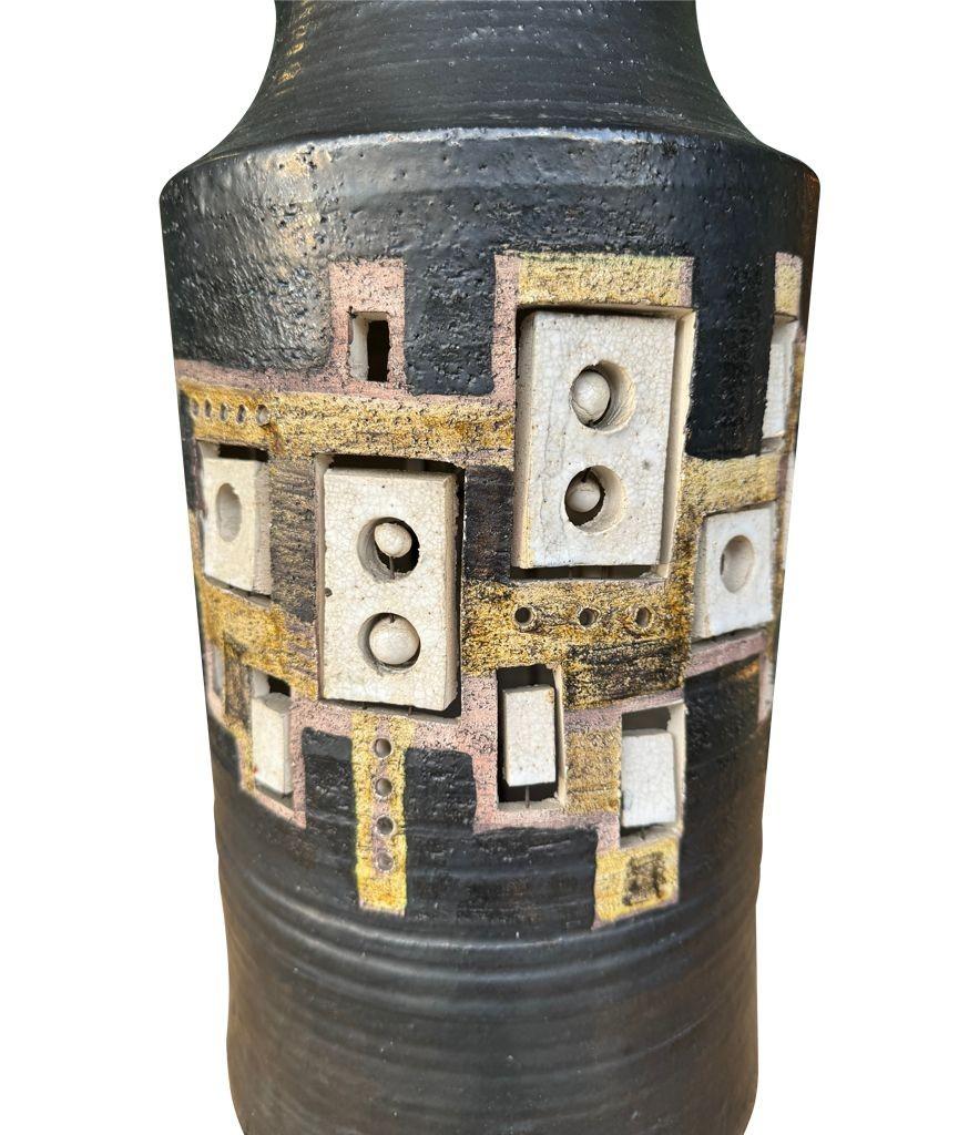 Une très grande lampe en céramique du céramiste français unique Georges Pelletier des années 1960 en vente 8