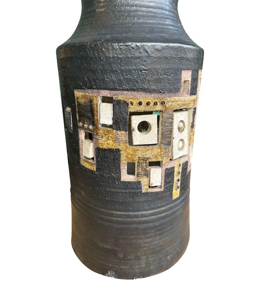 Une très grande lampe en céramique du céramiste français unique Georges Pelletier des années 1960 en vente 9