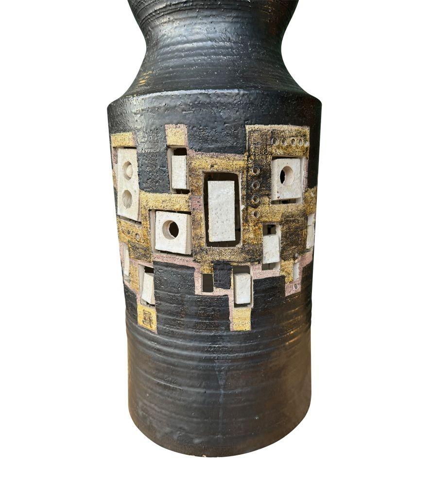 Une très grande lampe en céramique du céramiste français unique Georges Pelletier des années 1960 en vente 11