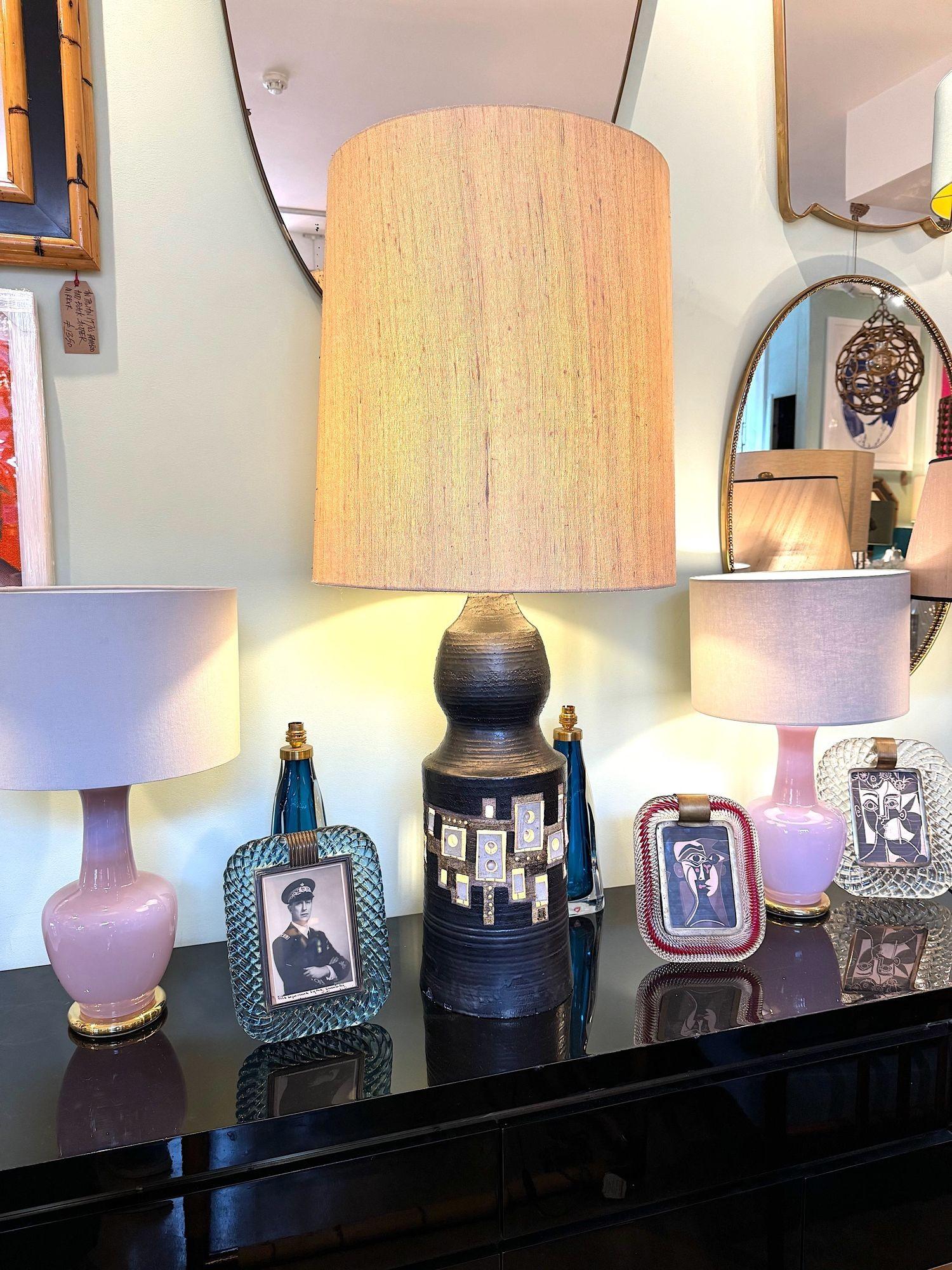Une très grande lampe en céramique du céramiste français unique Georges Pelletier des années 1960 Bon état - En vente à London, GB