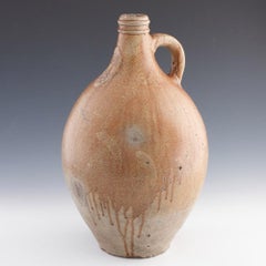 Très grande cruche émaillée au sel Bellarmine, vers 1675