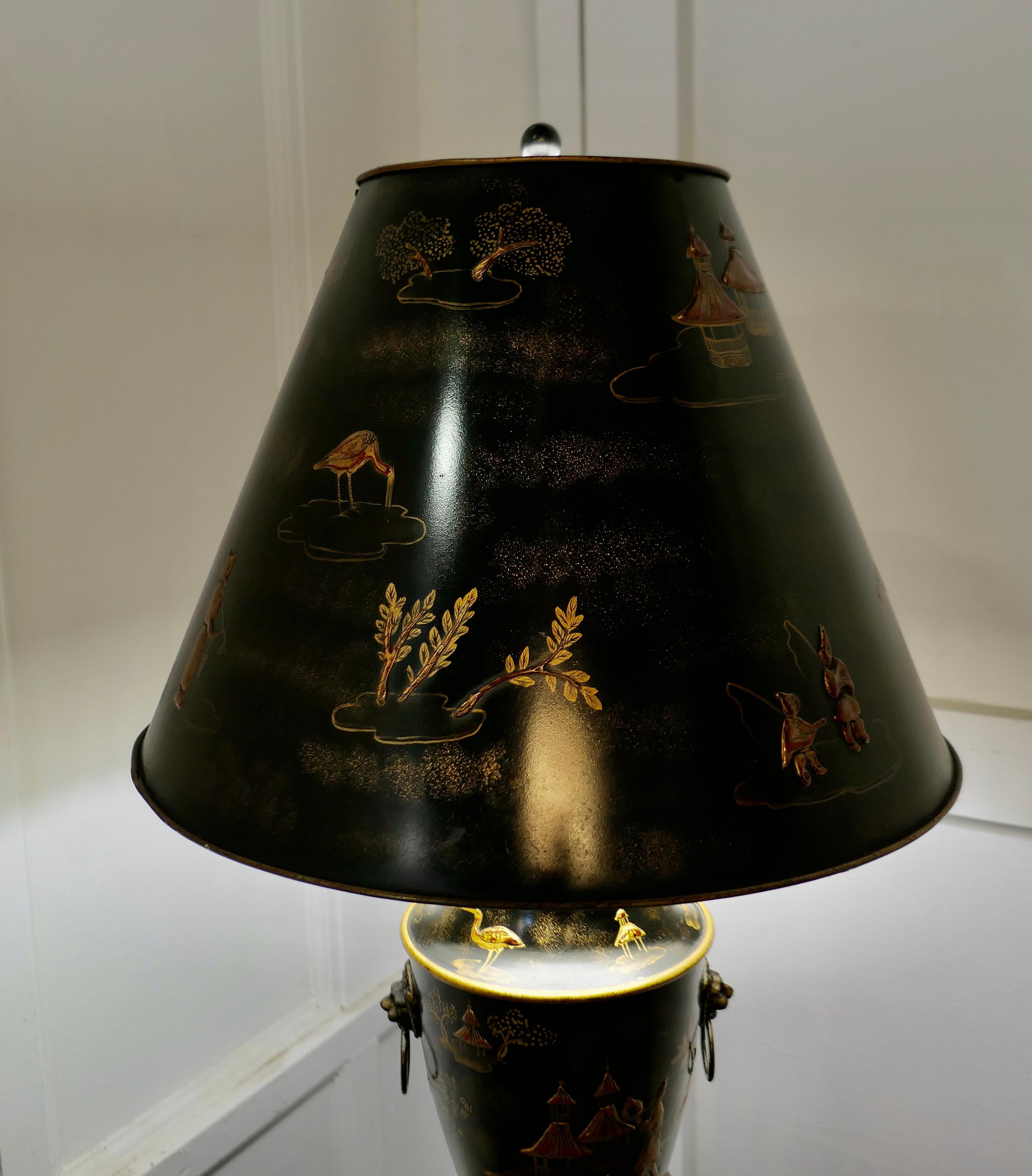 Very Large Black, Gold and Red Chinoiserie Toleware Table Lamp For Sale 2
