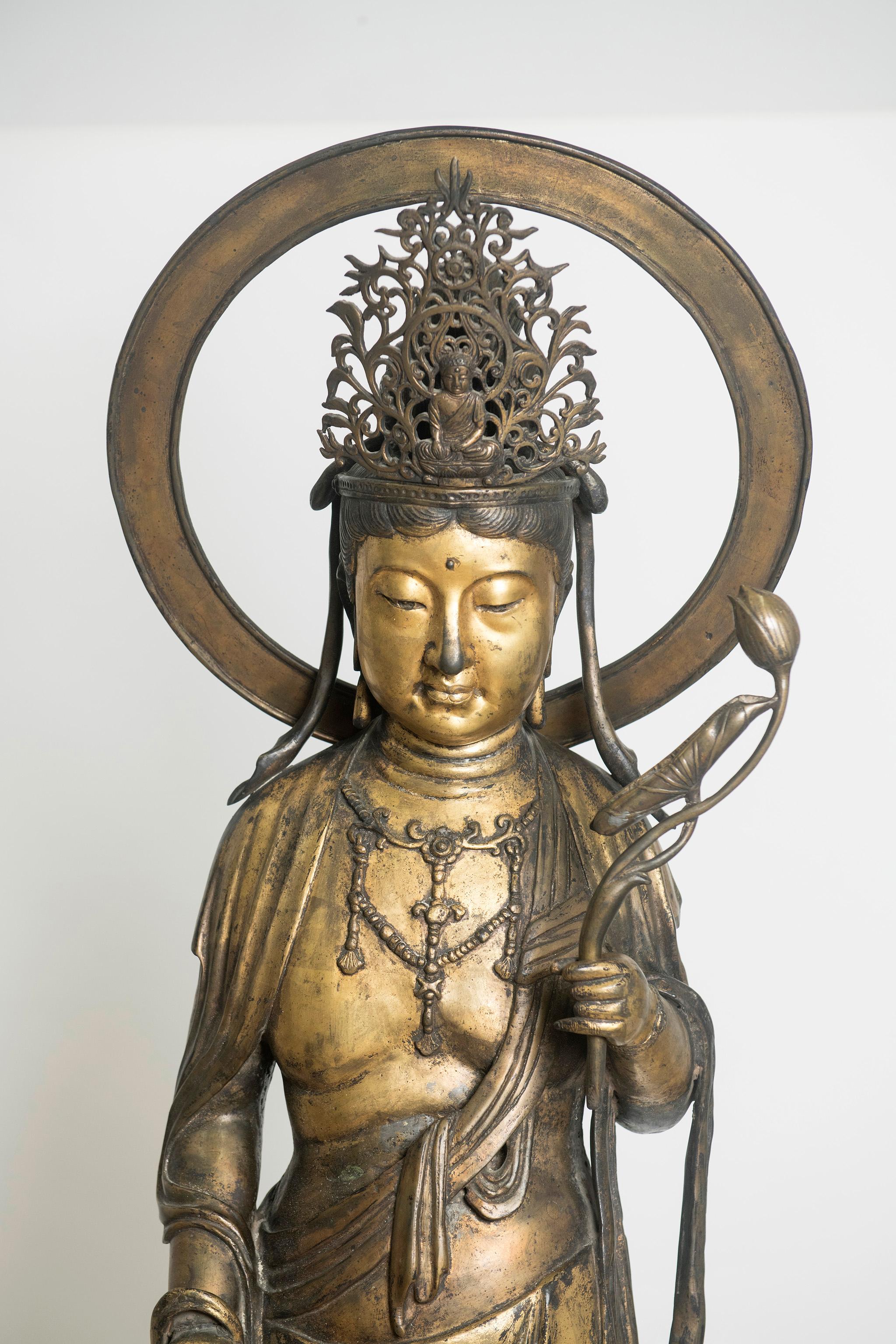 Cast Buddha - A very large bronze figure of Sho Kannon. Japan, Meiji period 1868-1912 For Sale