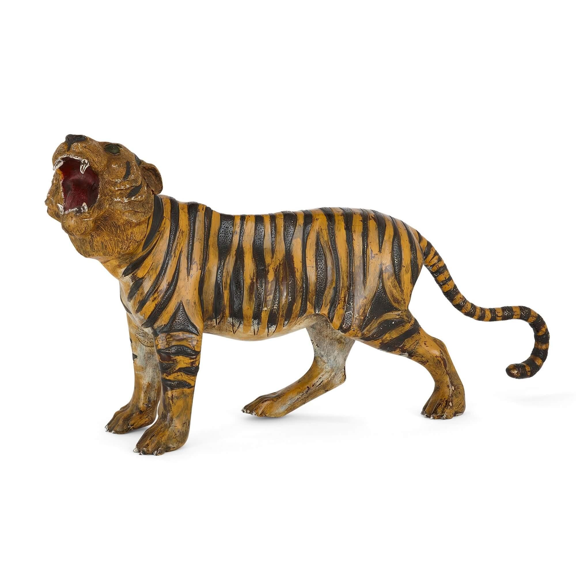 Moderne Très grand modèle en bronze d'un tigre du Bengale, viennois, estampillé pour Franz Bergman en vente