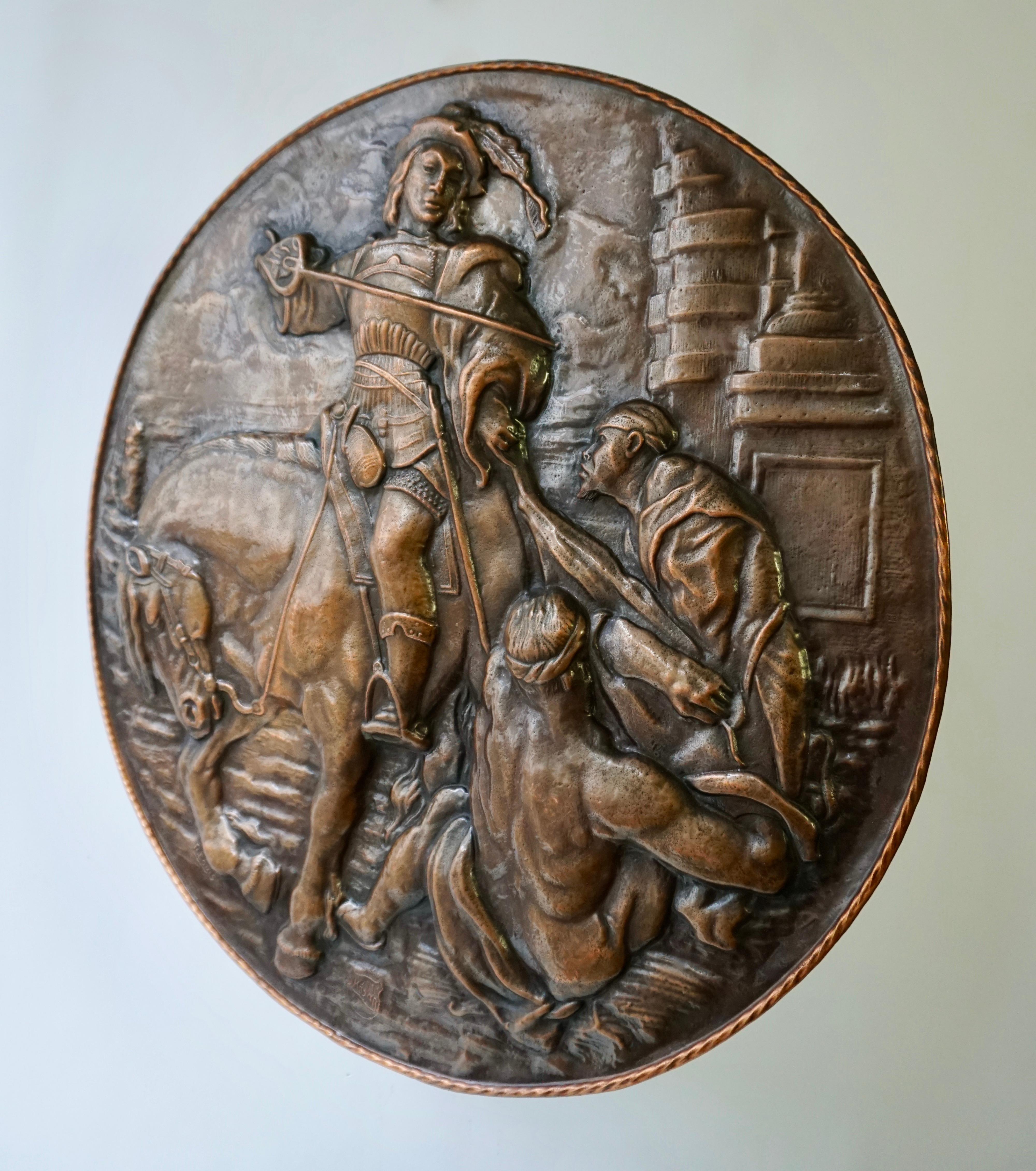 A very large hamered copper wall plate depiction Saint Martin on horse in relief.
Signed A Louis.
Early 20th century. 

Measures: Diameter 75 cm.