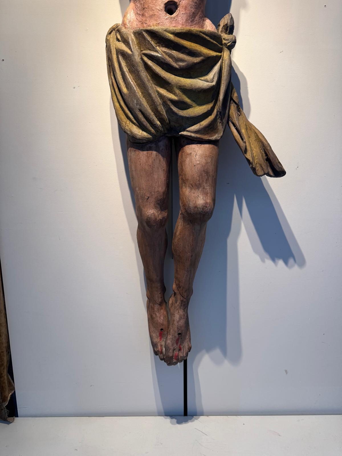 Rinascimento Un Cristo francese del XVI secolo molto grande in vendita