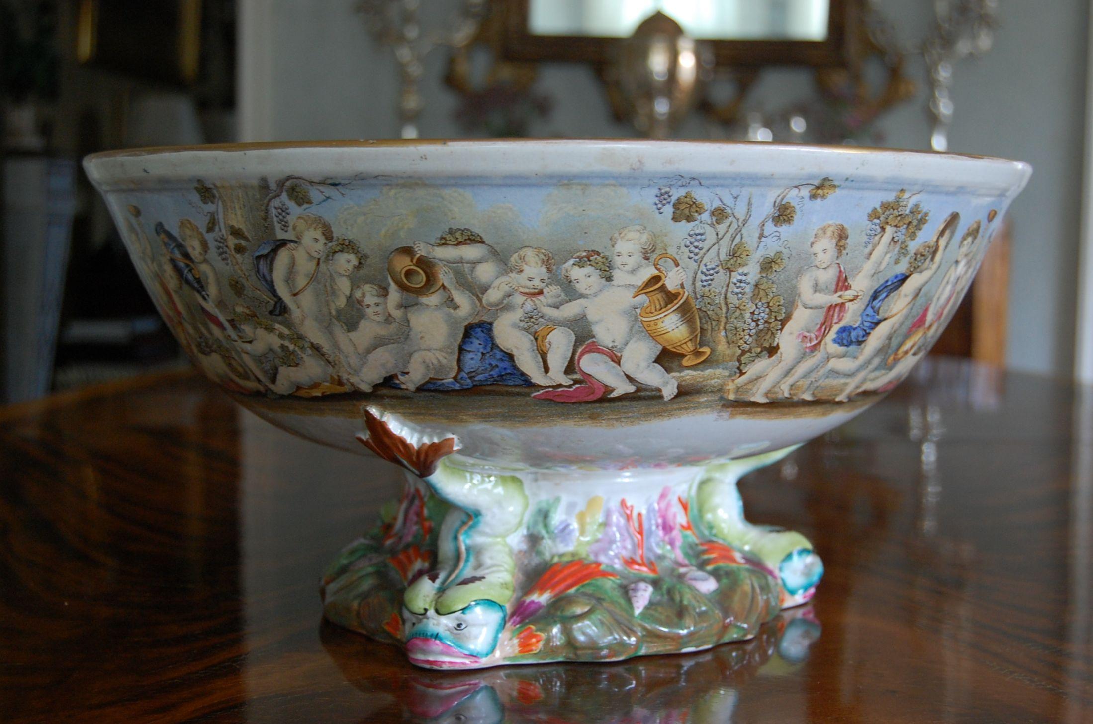 Very Large Gildea & Walker Staffordshire Pottery Punch Bowl, circa 1885 In Fair Condition For Sale In Pittsburgh, PA