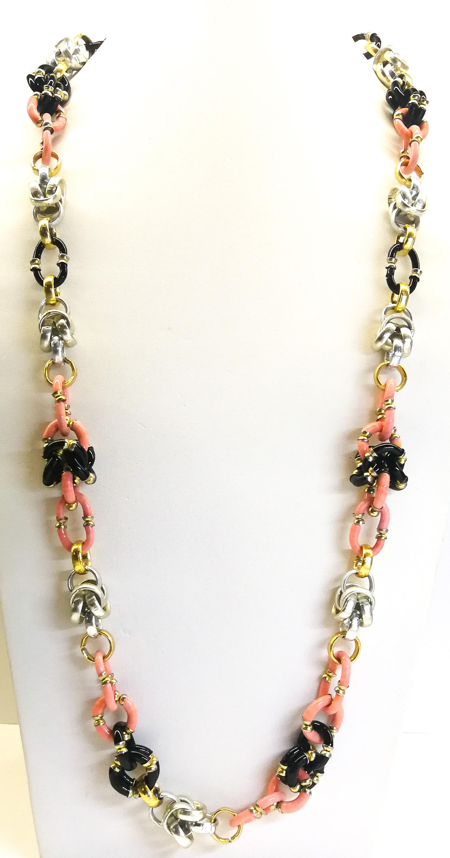 A very long Murano glass and metal chain necklace, A Seguso for Chanel, 1970s. 2