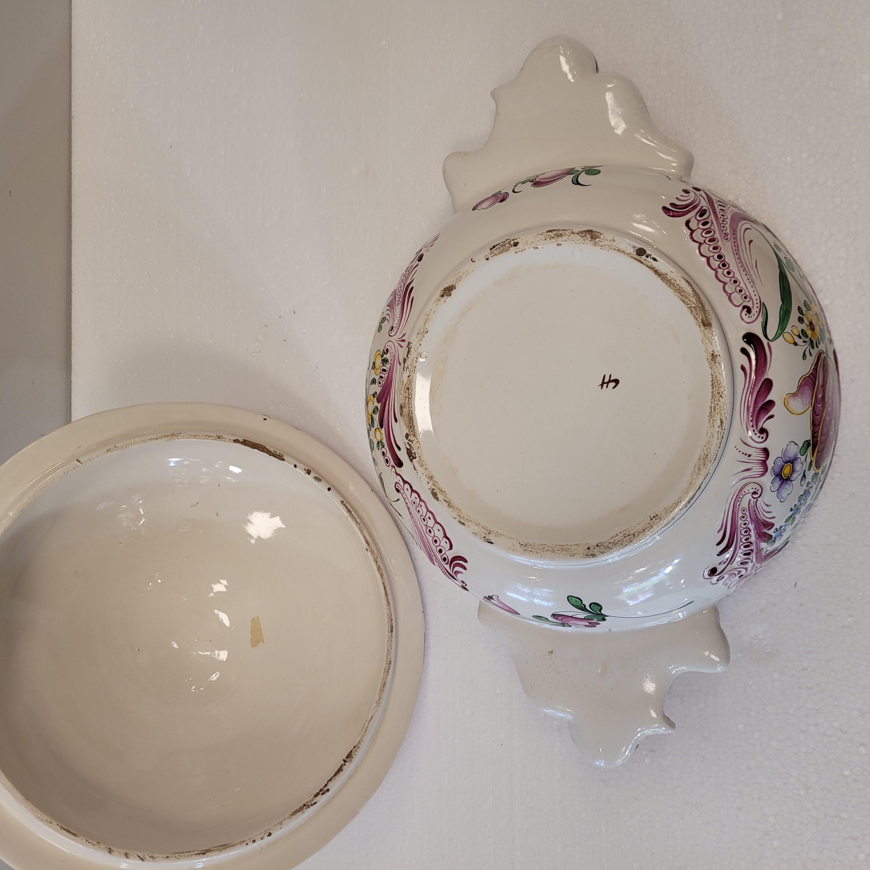 Loza francesa pintada a mano  Sopera Con Tapa Rosa Strasburg en venta 8