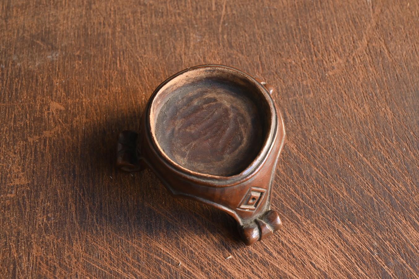 Très ancienne petite jarre en poterie de Chine / 13e au 17e siècle / Vase excavé en vente 7