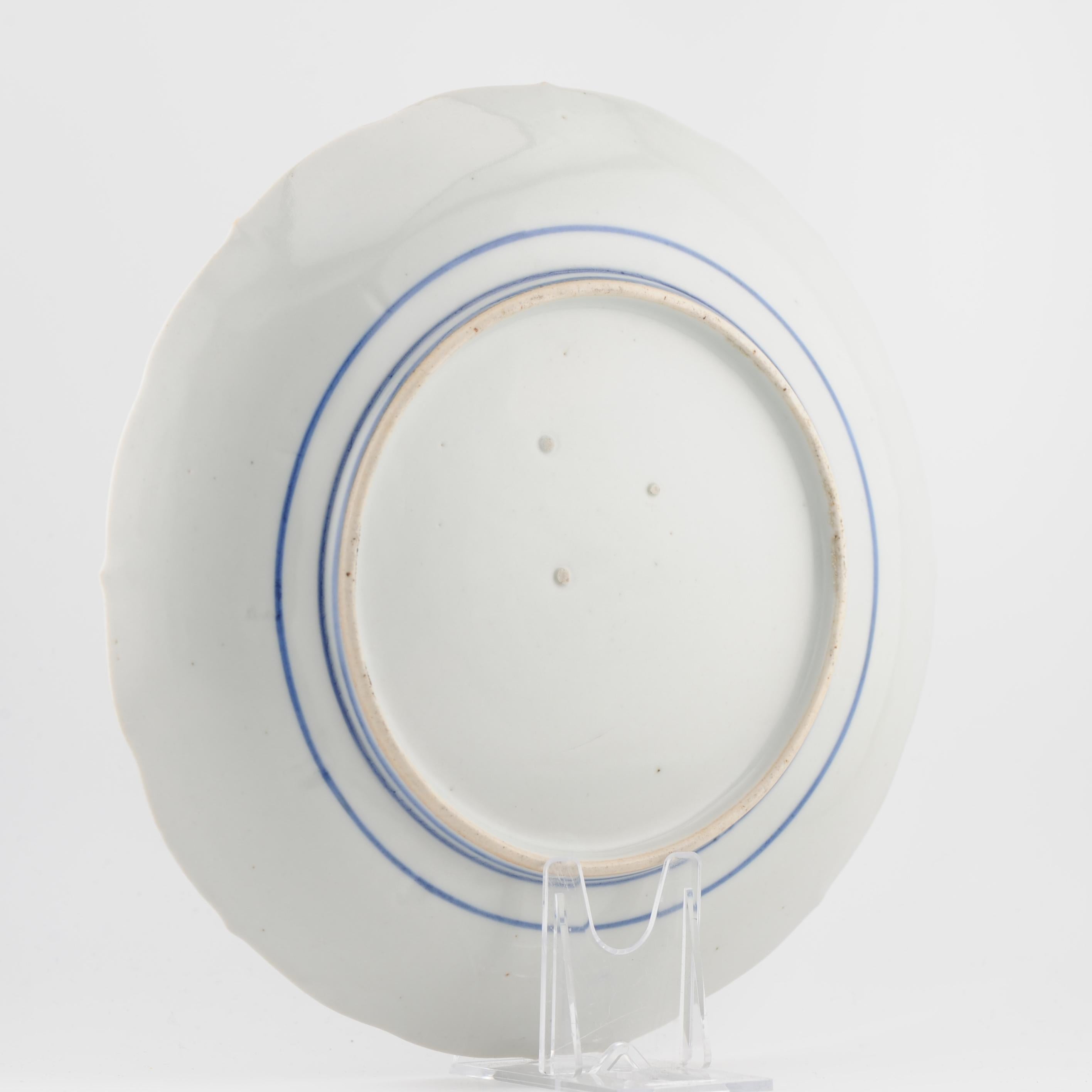 A great dish dating to most probably the second half of the 17th century, delicate painting and shape. Very interesting.
With landscape scene with trees, birds, rocks and flowers.

With a Fuku mark at the base.

Condition
2 small fritspots to rim