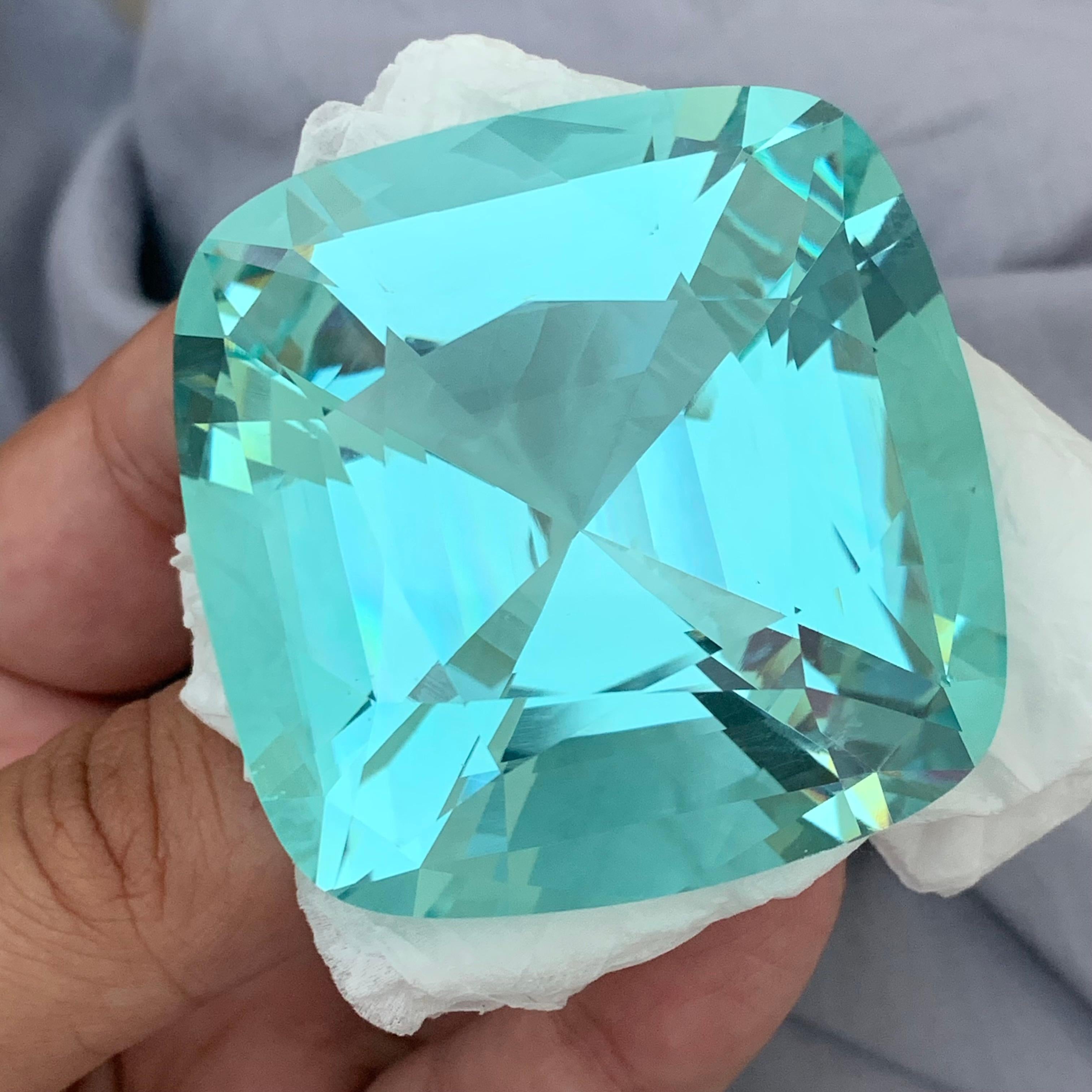 Arts and Crafts A Very Rare 336.20 Carats Natural Loose Seafoam Aquamarine Beryl From Shigar For Sale