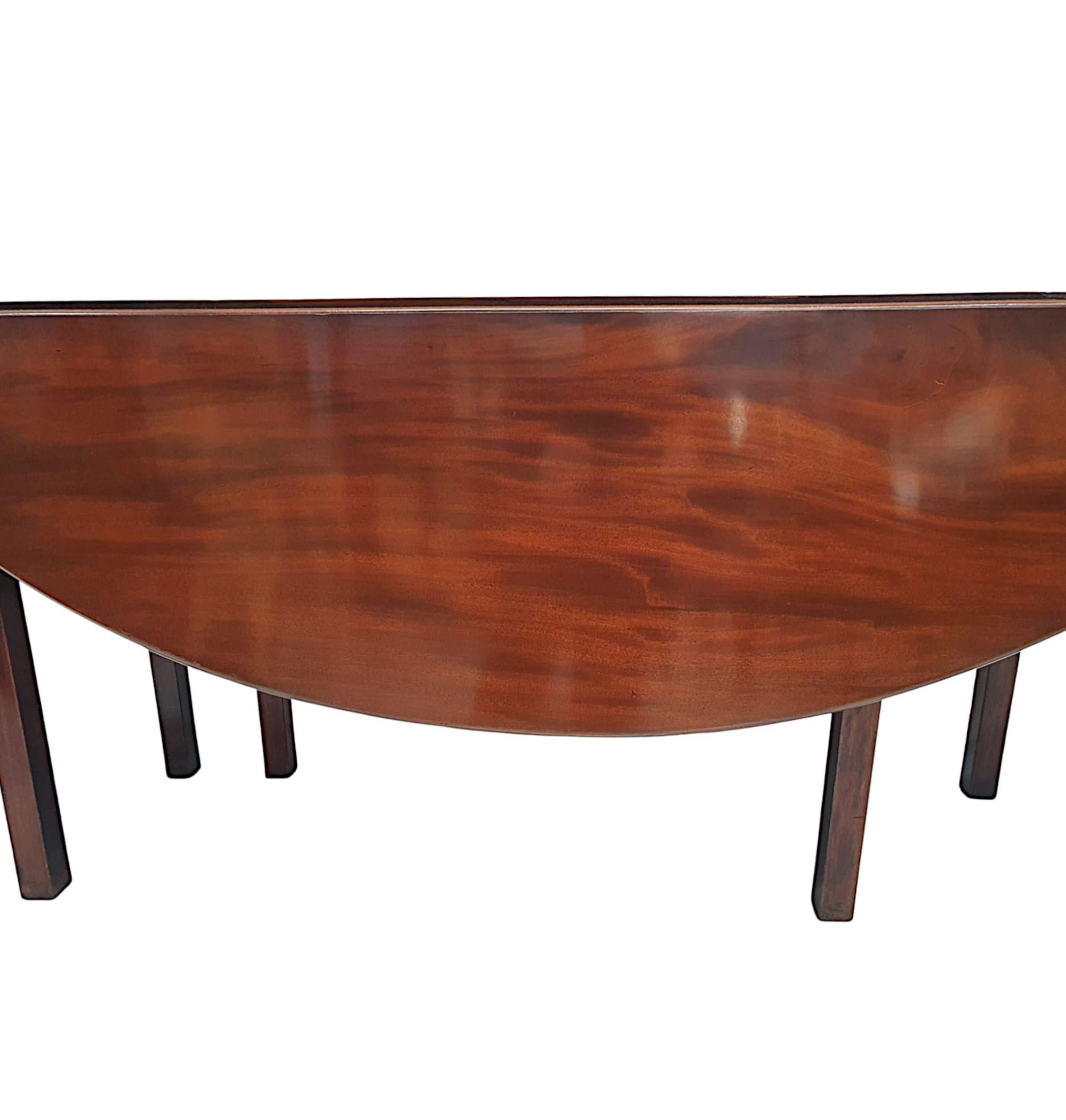 Very Rare and Fine 19th Century Irish Hunt Table For Sale 2