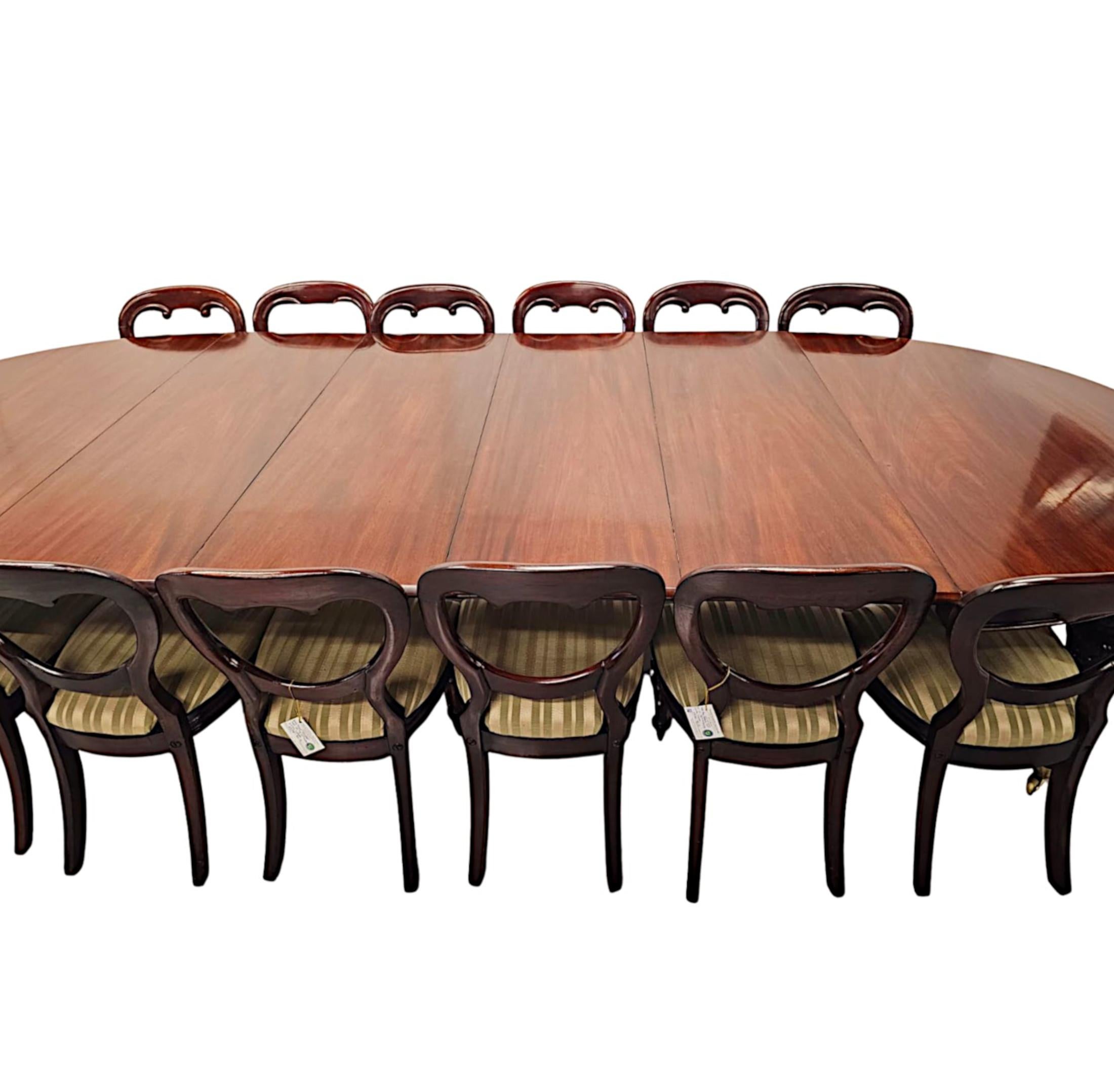 Une très rare table de salle à manger irlandaise du 19e siècle dans le style de Strahan Bon état - En vente à Dublin, IE