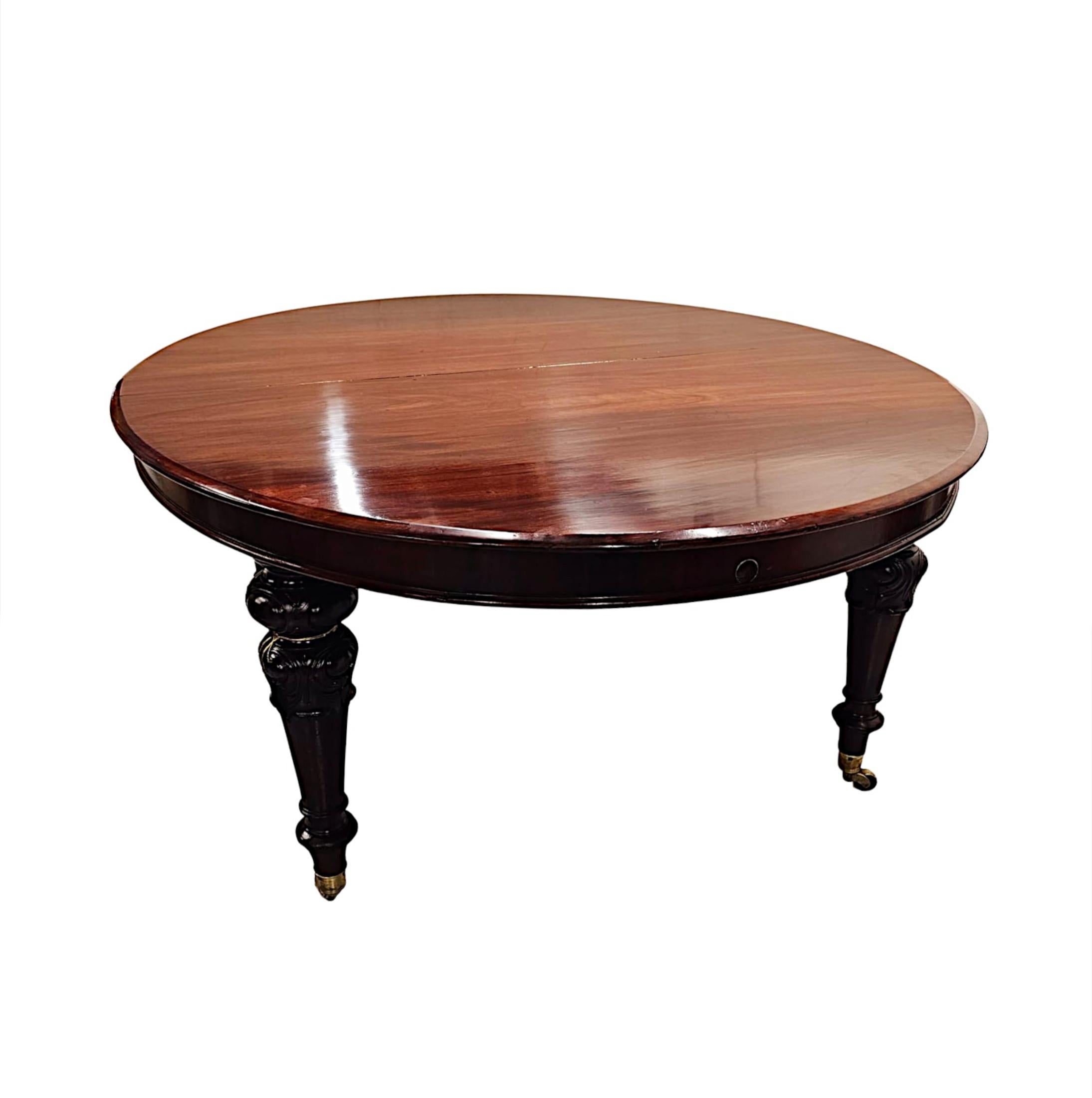 XIXe siècle Une très rare table de salle à manger irlandaise du 19e siècle dans le style de Strahan en vente