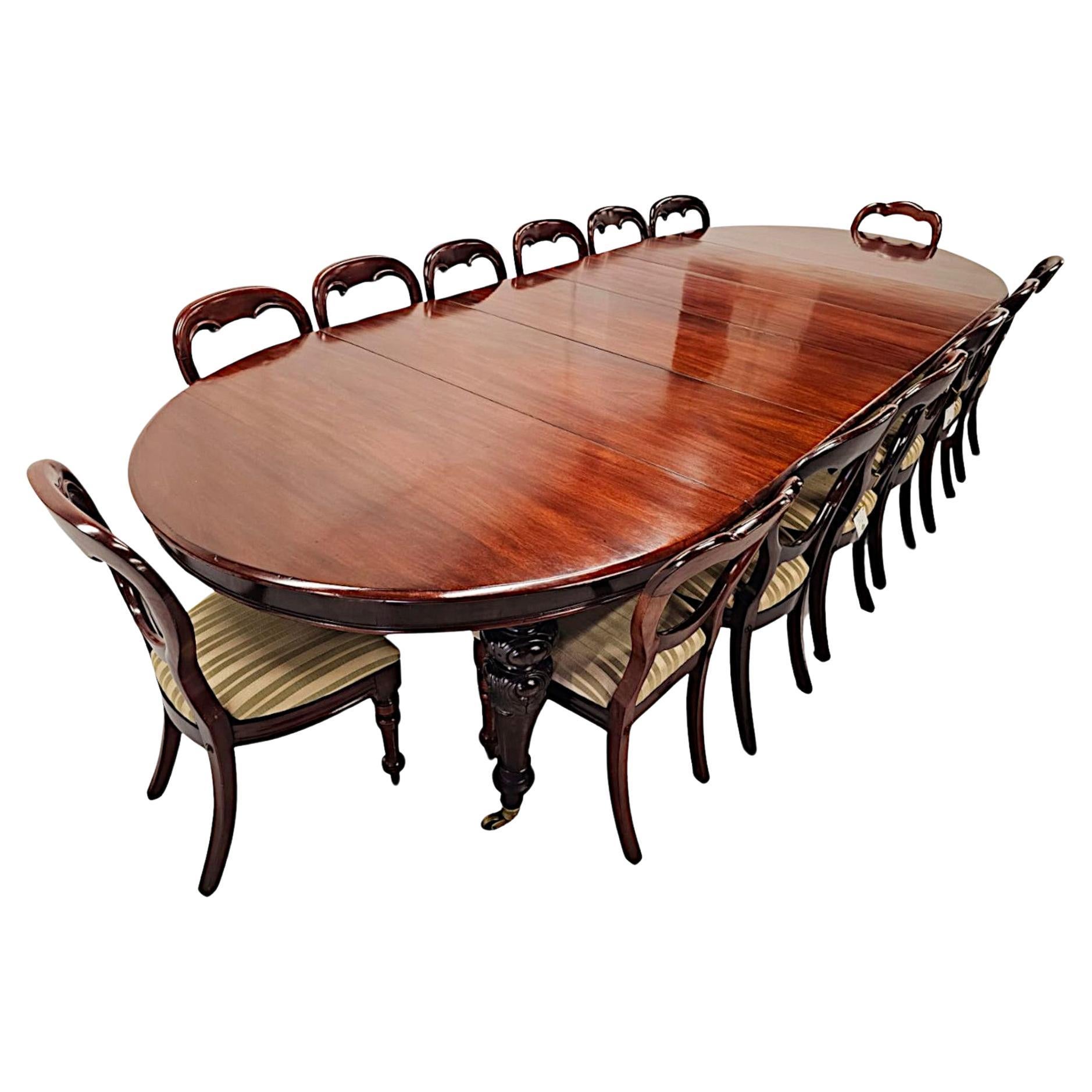 A Very Rare and Fine Irish 19th Century Dining Table in the Manner of Strahan