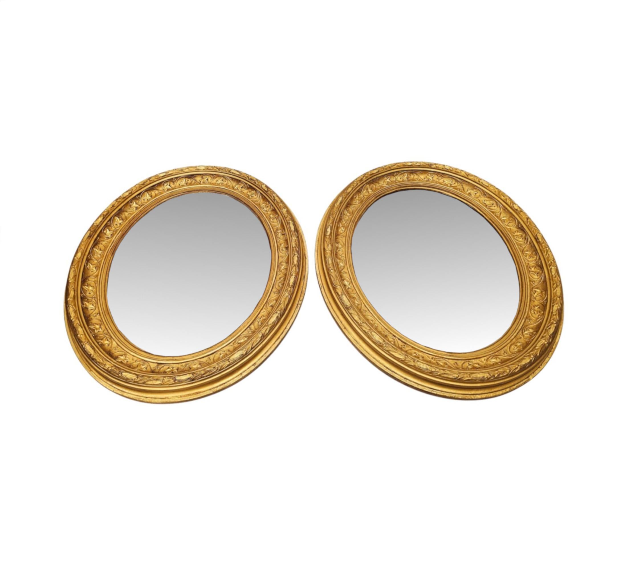 Très rare et belle paire de miroirs en bois doré du 19e siècle Bon état - En vente à Dublin, IE