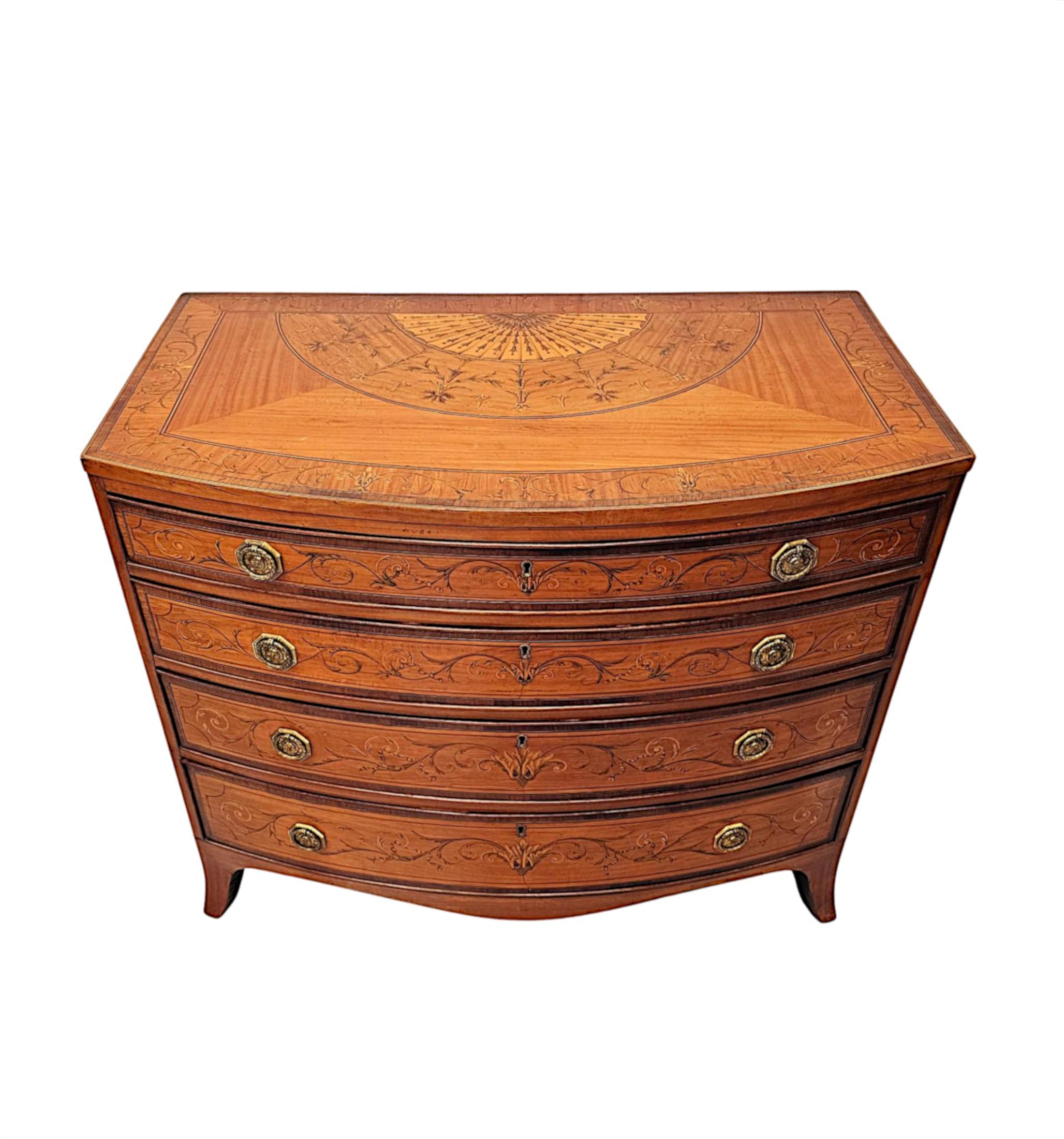 English  A Very Rare Early 19th Century Regency Bowfronted Chest of Drawers For Sale
