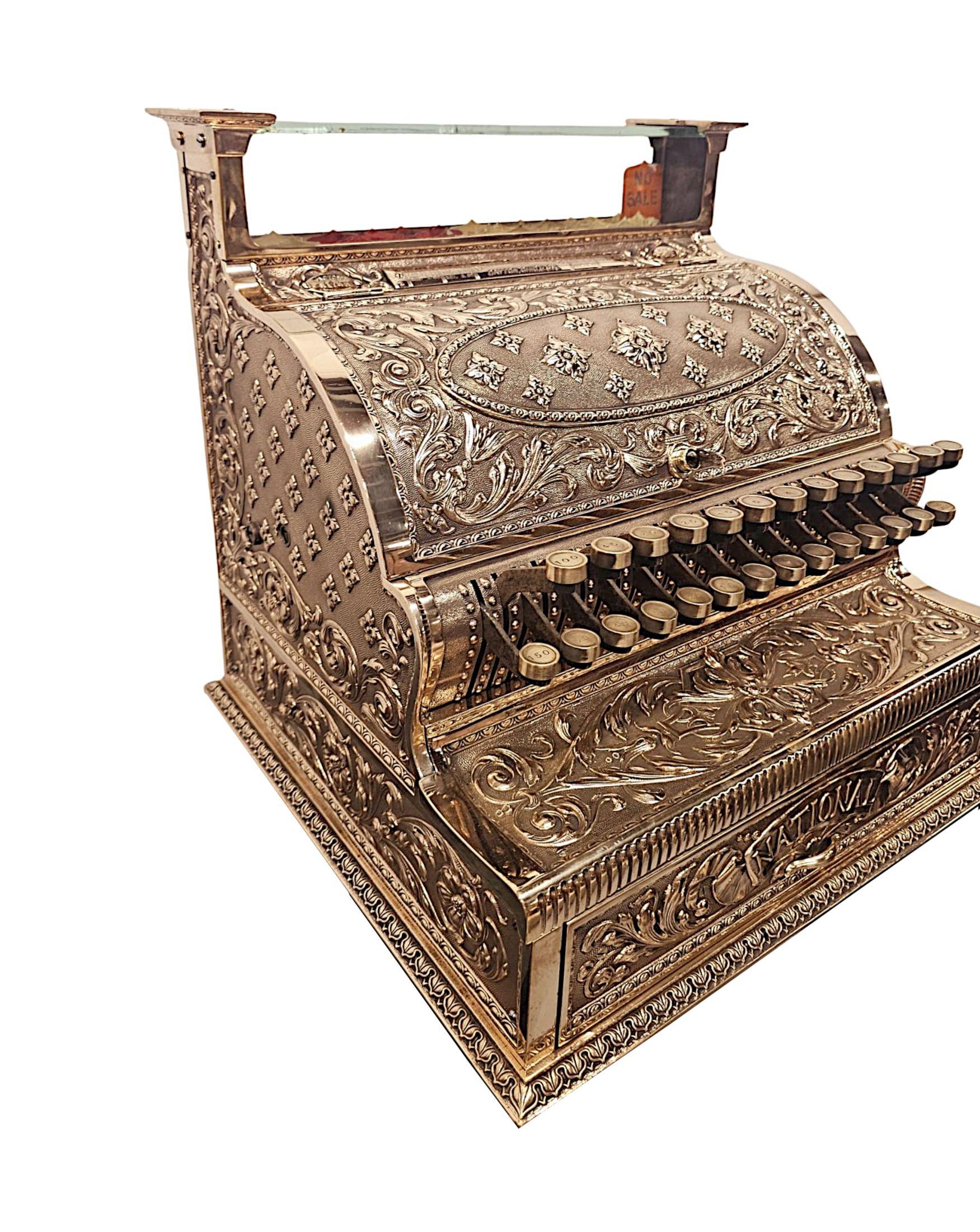 XIXe siècle Très rare caisse enregistreuse nationale en laiton poli de grande taille du 19e siècle en vente